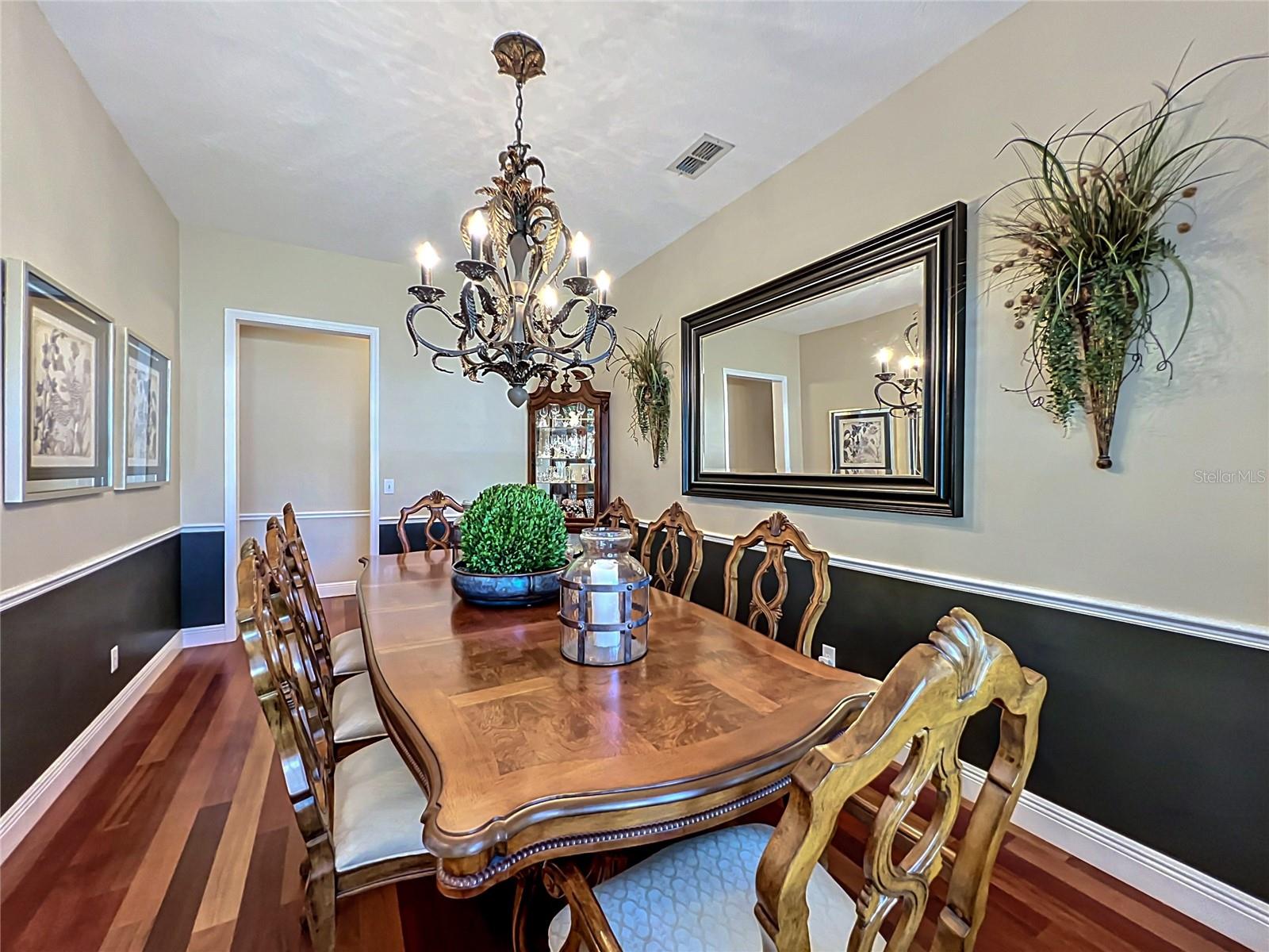 KINGS COVE - Residential