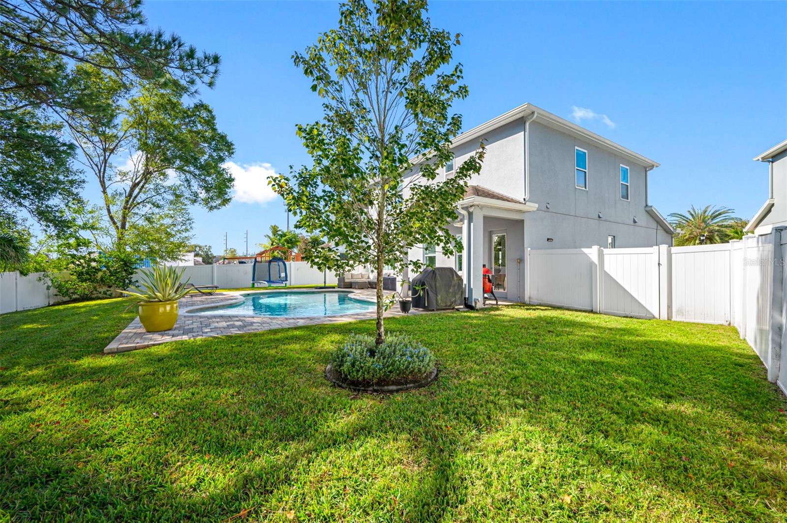 CHAMPIONS FOREST - Residential