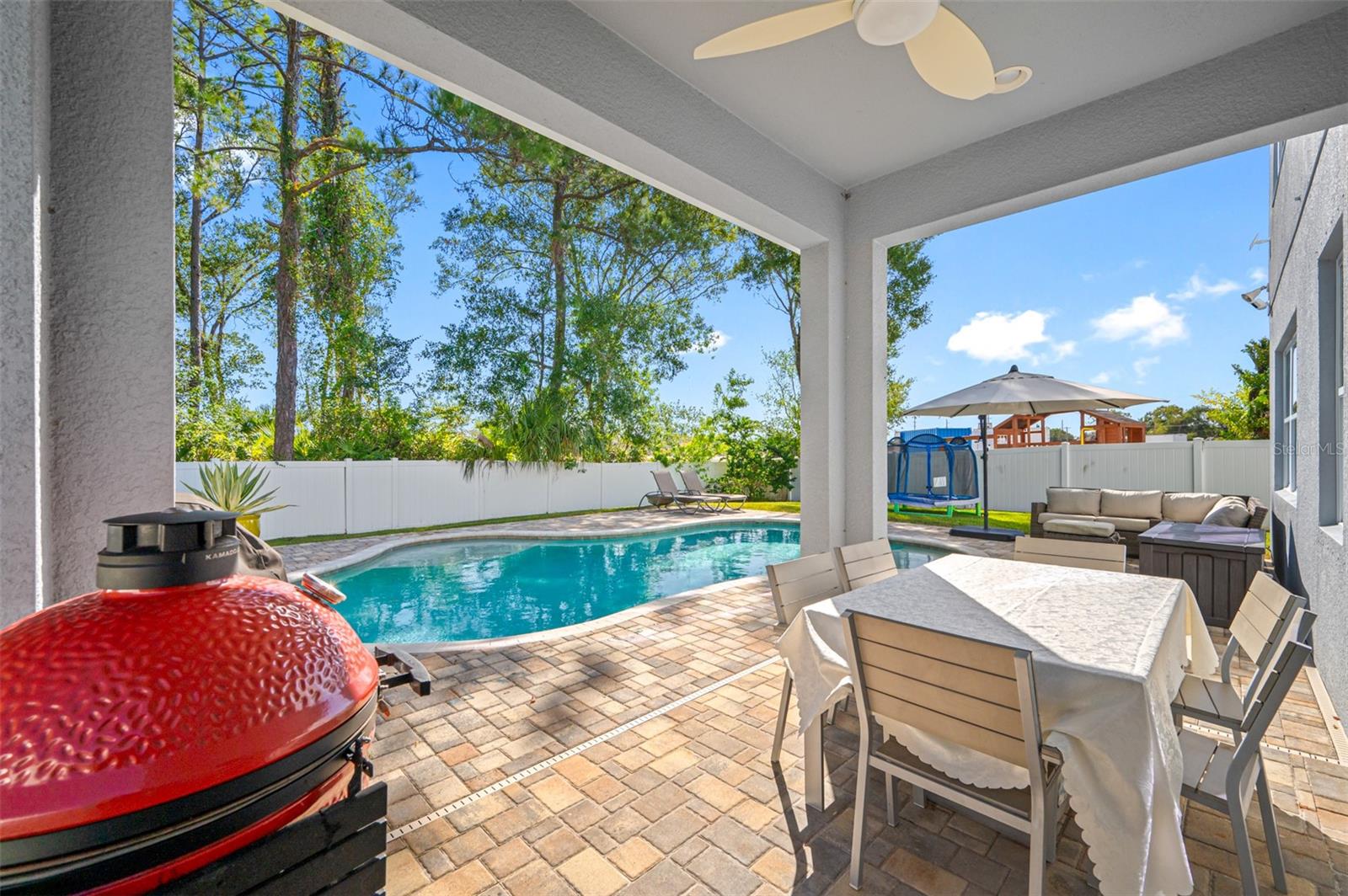 CHAMPIONS FOREST - Residential