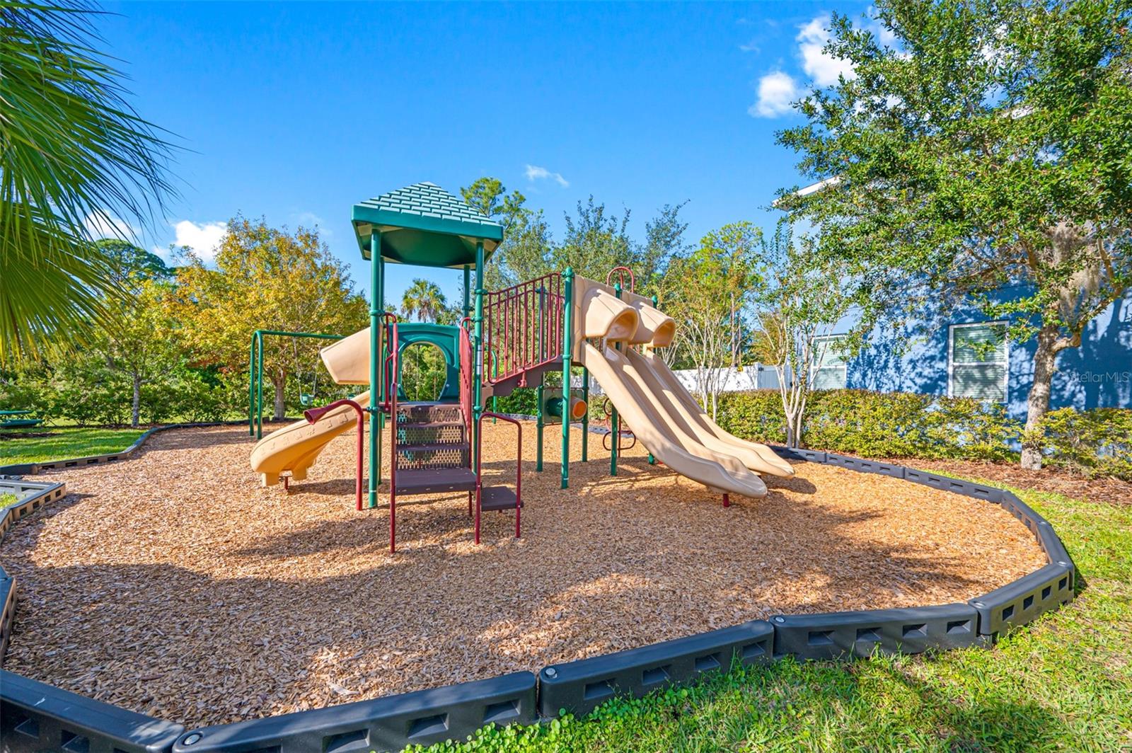 CHAMPIONS FOREST - Residential