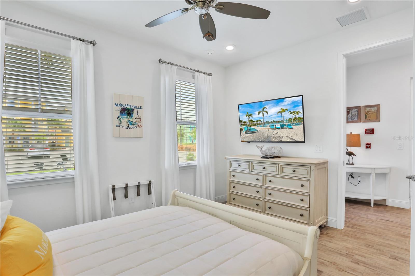 ROLLING OAKS PH 5 - Residential