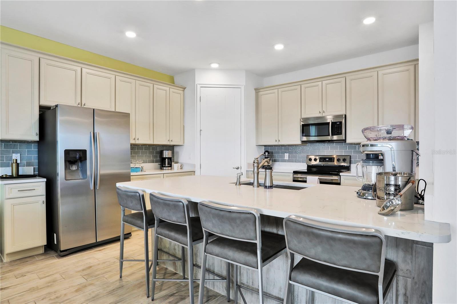 ROLLING OAKS PH 5 - Residential