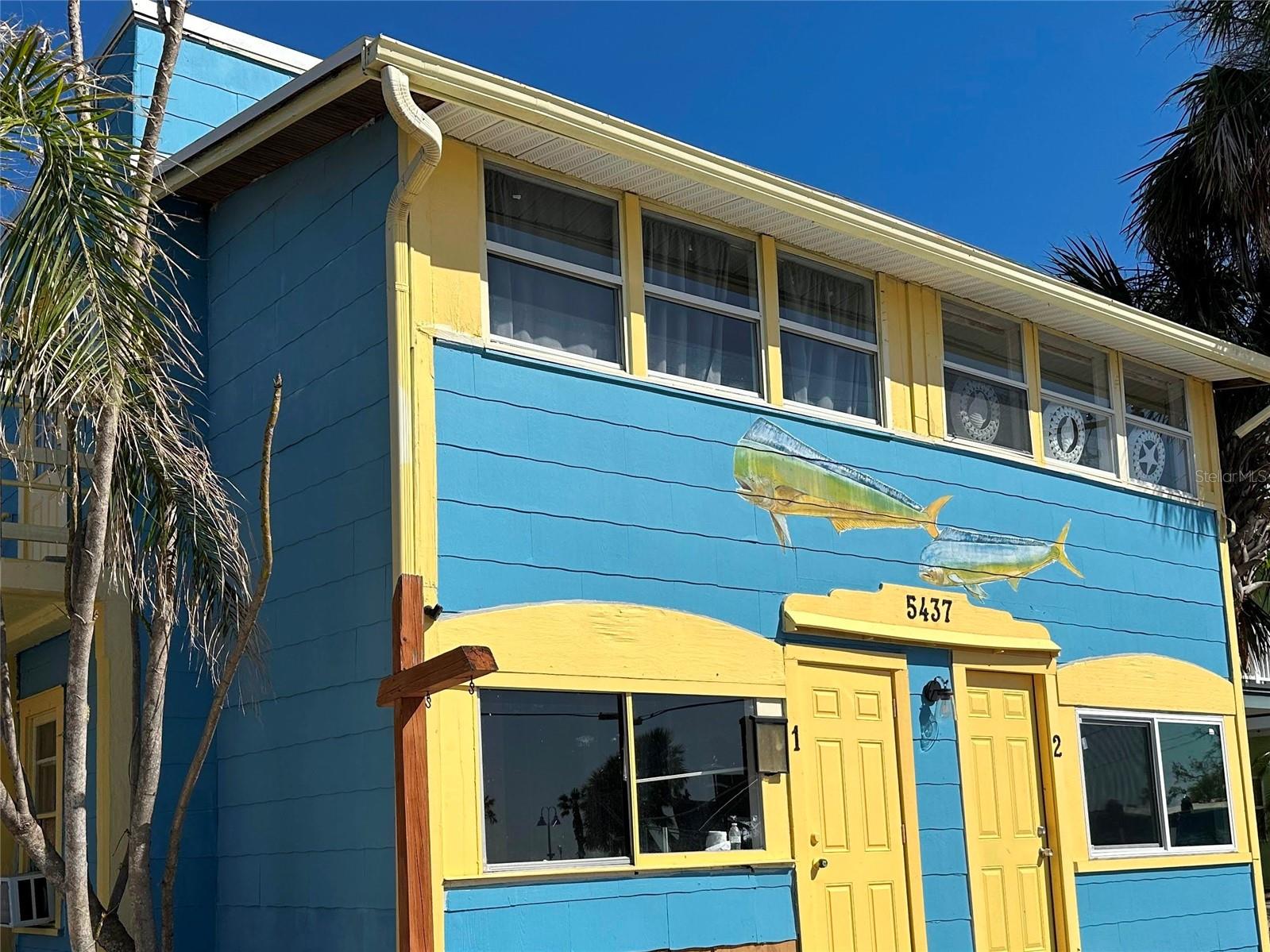 Discover the ultimate blend of coastal charm and vibrant community in this stunningly renovated 1/1 home in Gulfport, FL, perfectly positioned just steps from the sparkling waterfront! Nestled a mere block from the serene bay and Veterans Park, this chic retreat invites adventure and relaxation in equal measure. Immerse yourself in Gulfport’s lively scene, with eclectic shops, delightful eateries, and year-round festivities like the monthly First Friday Art Walk, the vibrant Geckofest, and weekly dances at the historic Gulfport Casino. Your dream coastal lifestyle awaits!