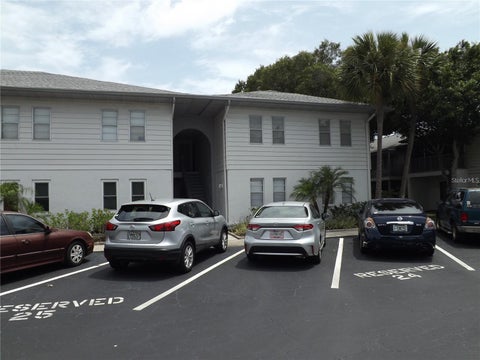 Photo of 10800 Us Highway 19 N #110, Pinellas Park, FL 33782 (MLS # A4710566)
