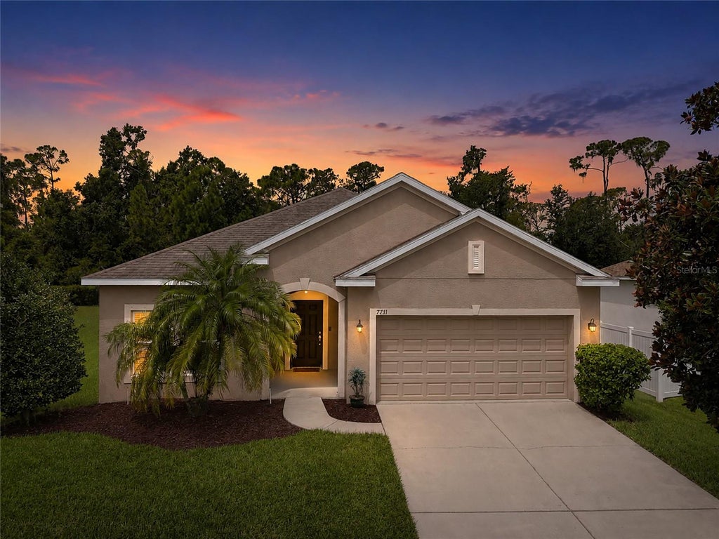 Photo of 7711 110th Avenue E, Parrish, FL 34219 (MLS # A4703288)