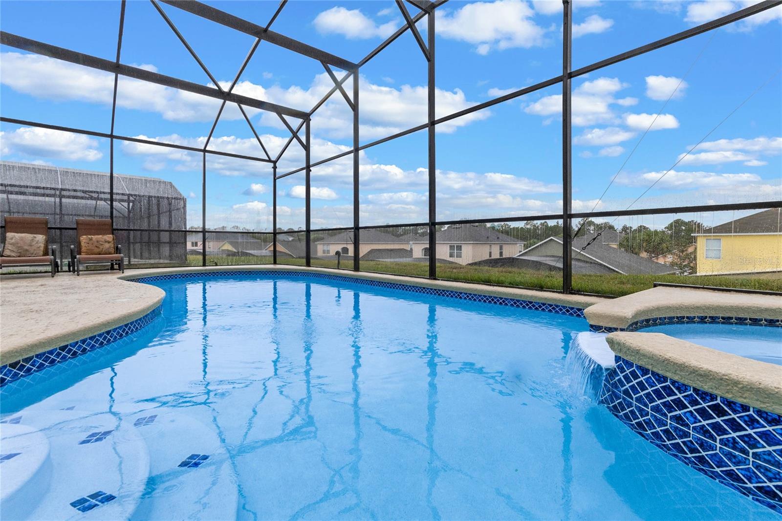 EMERALD ISL RSRT PH5A - Residential