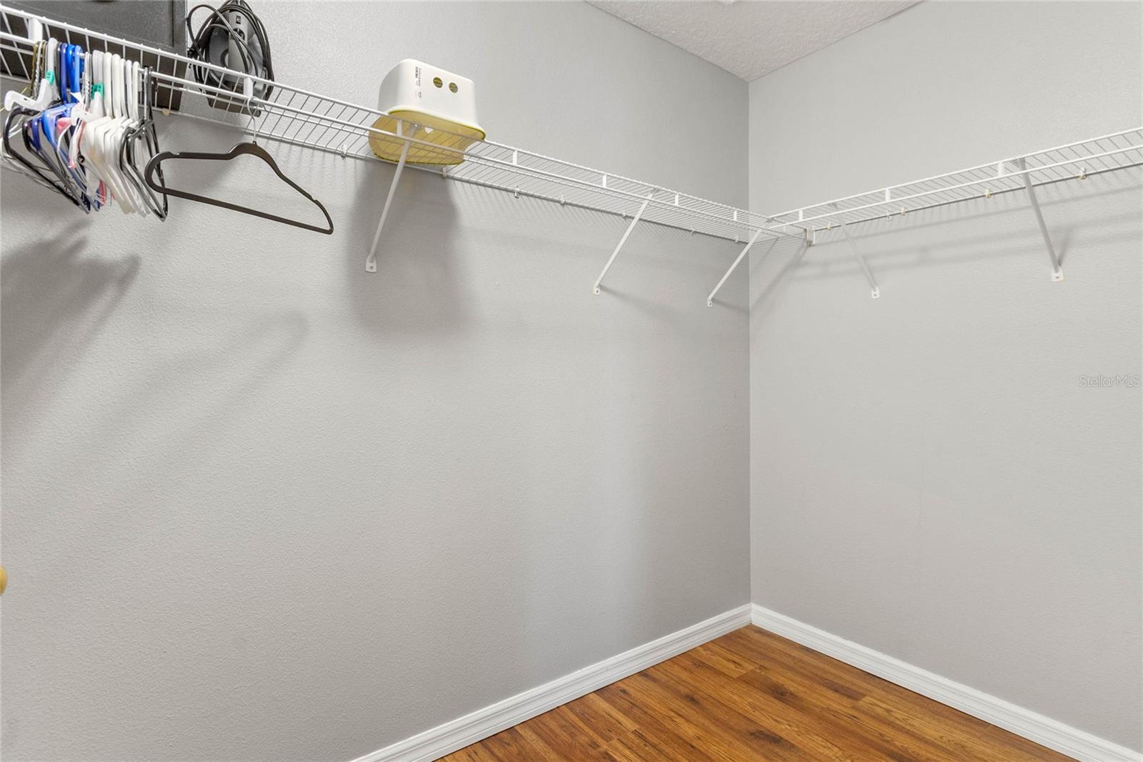 EMERALD ISL RSRT PH5A - Residential