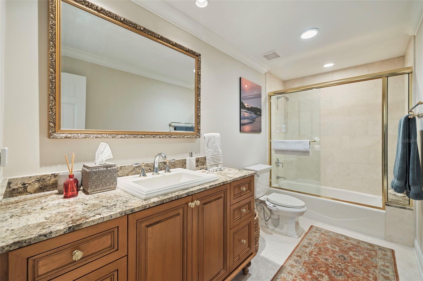 CHEVAL POLO & GOLF CL PHAS - Residential