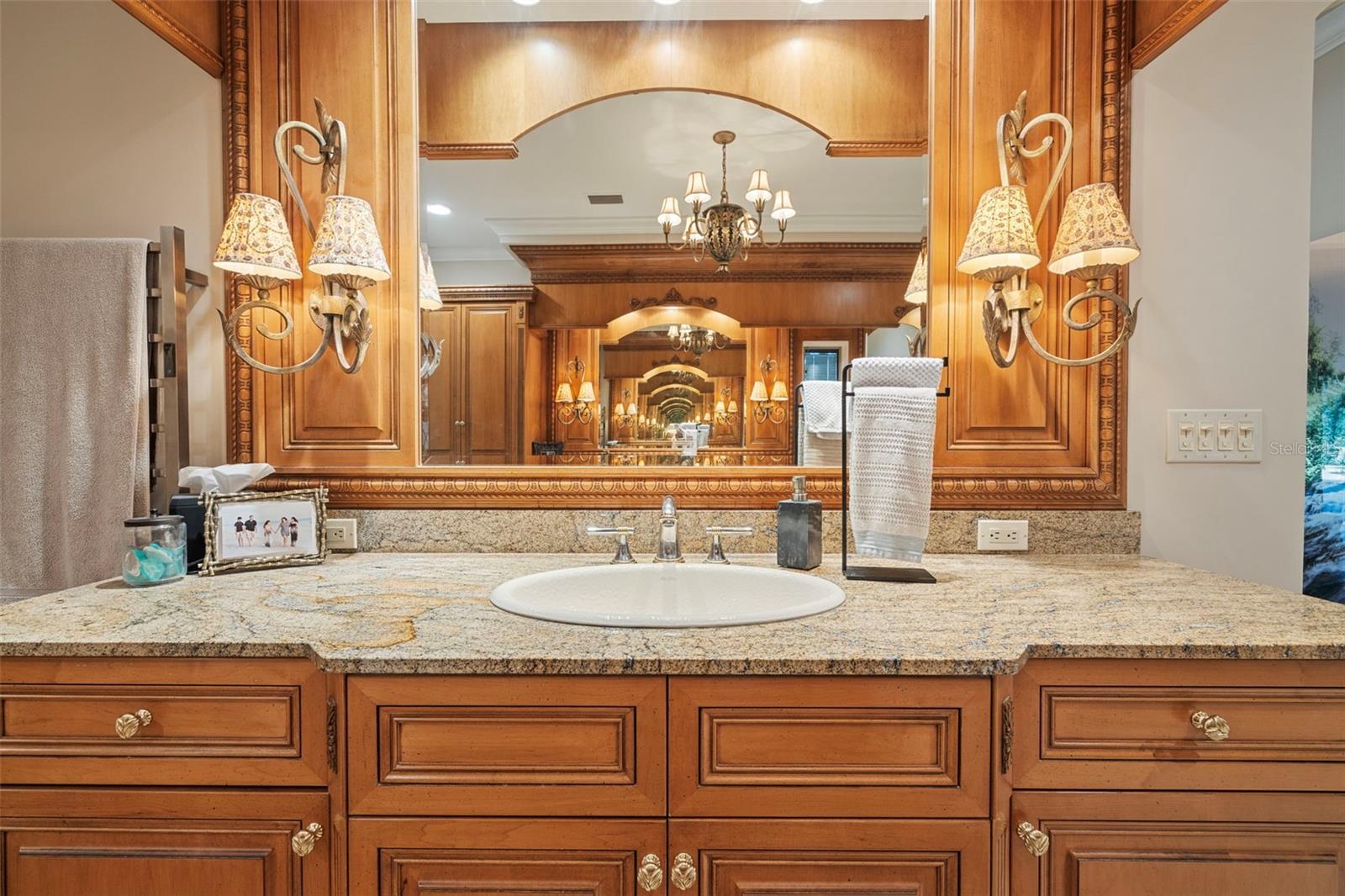 CHEVAL POLO & GOLF CL PHAS - Residential