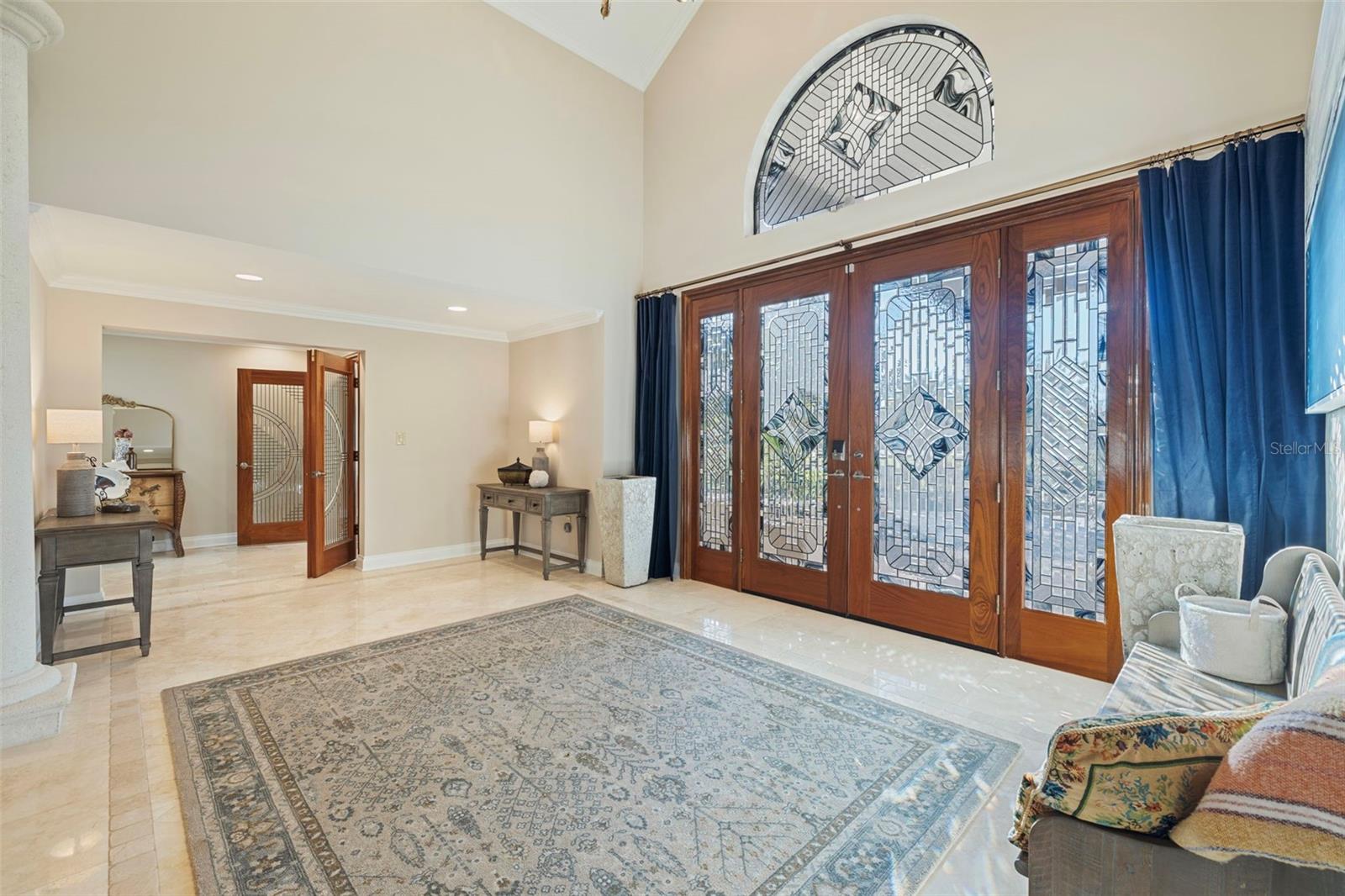 CHEVAL POLO & GOLF CL PHAS - Residential