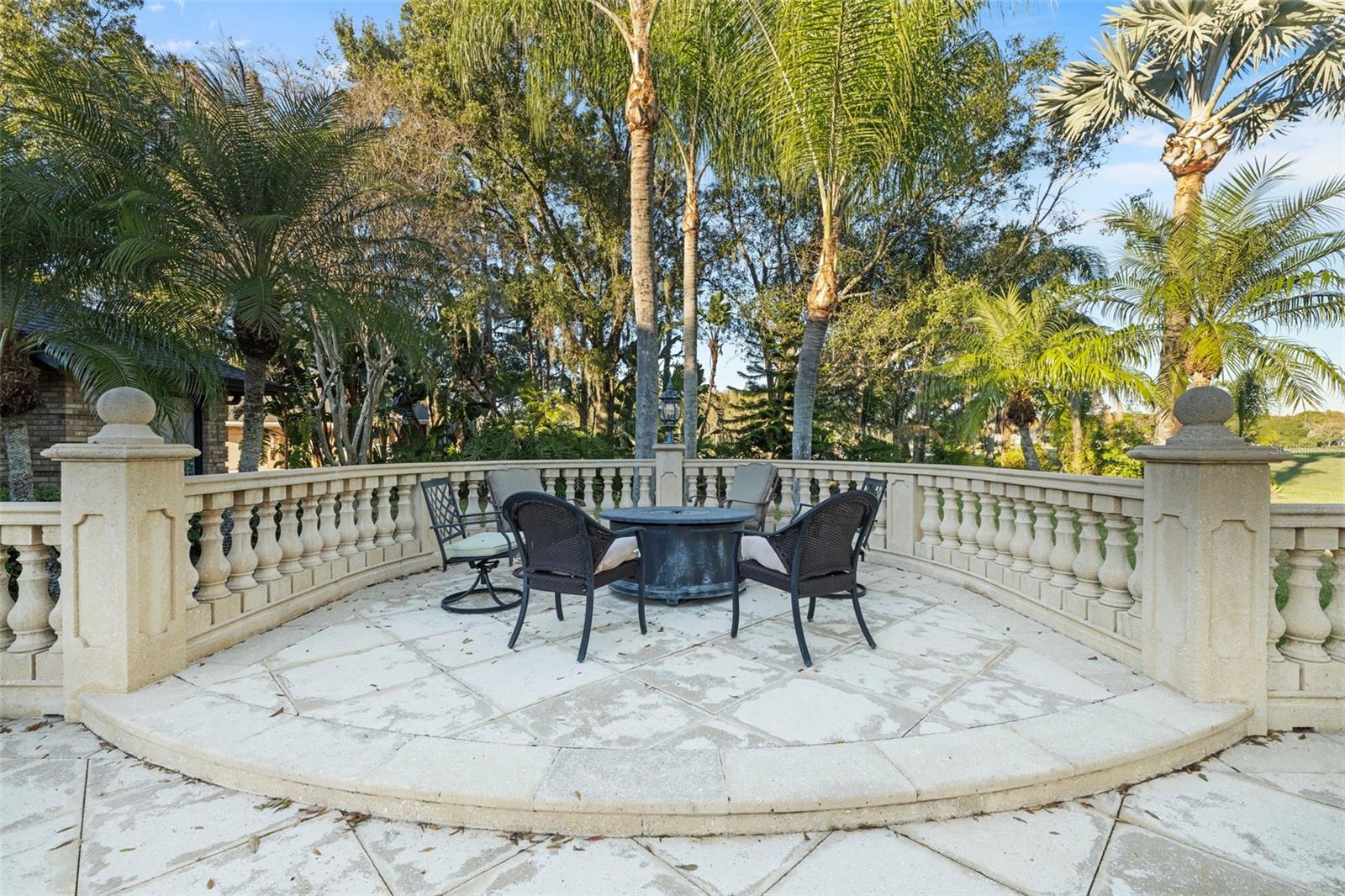 CHEVAL POLO & GOLF CL PHAS - Residential