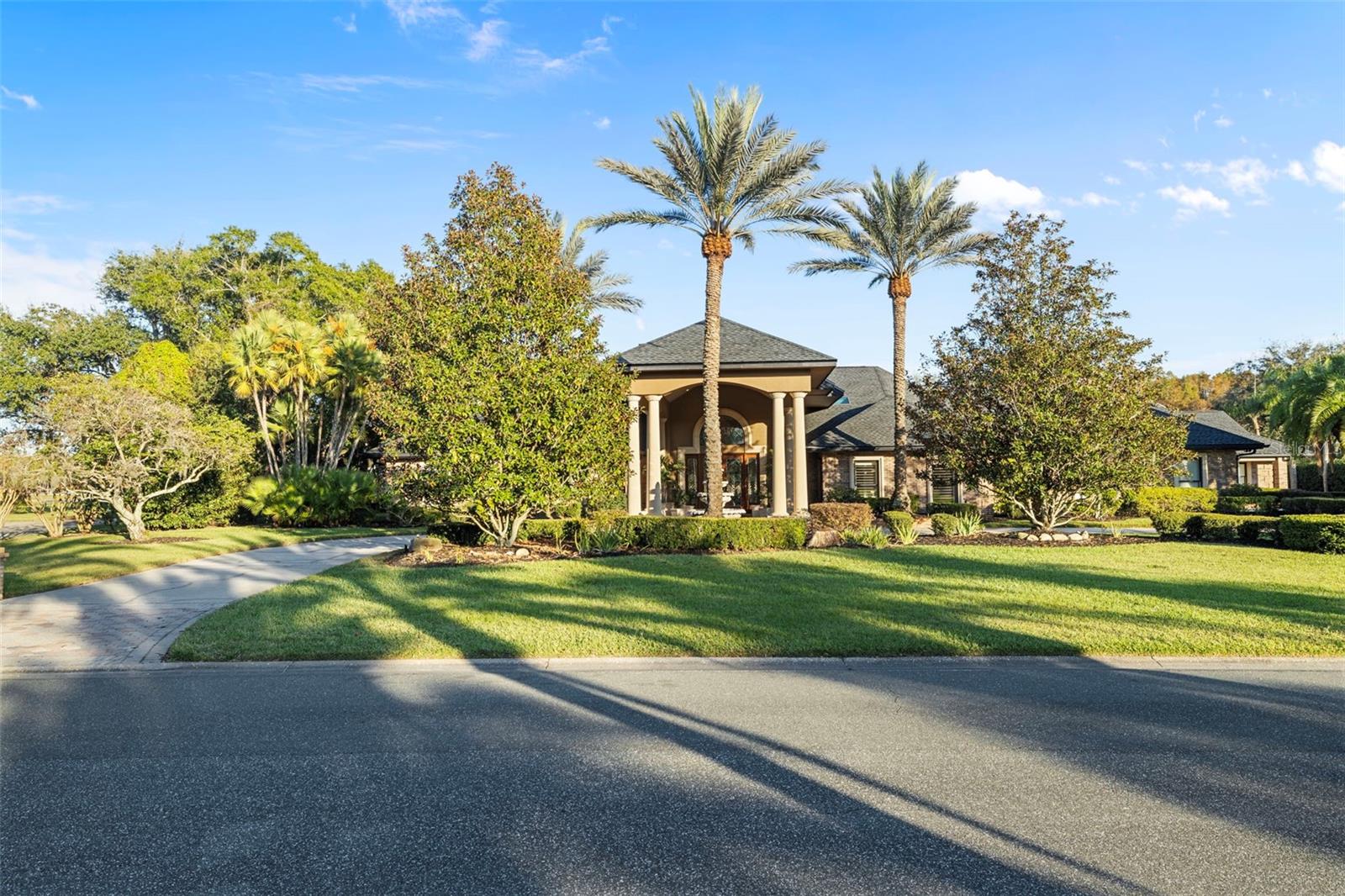 CHEVAL POLO & GOLF CL PHAS - Residential