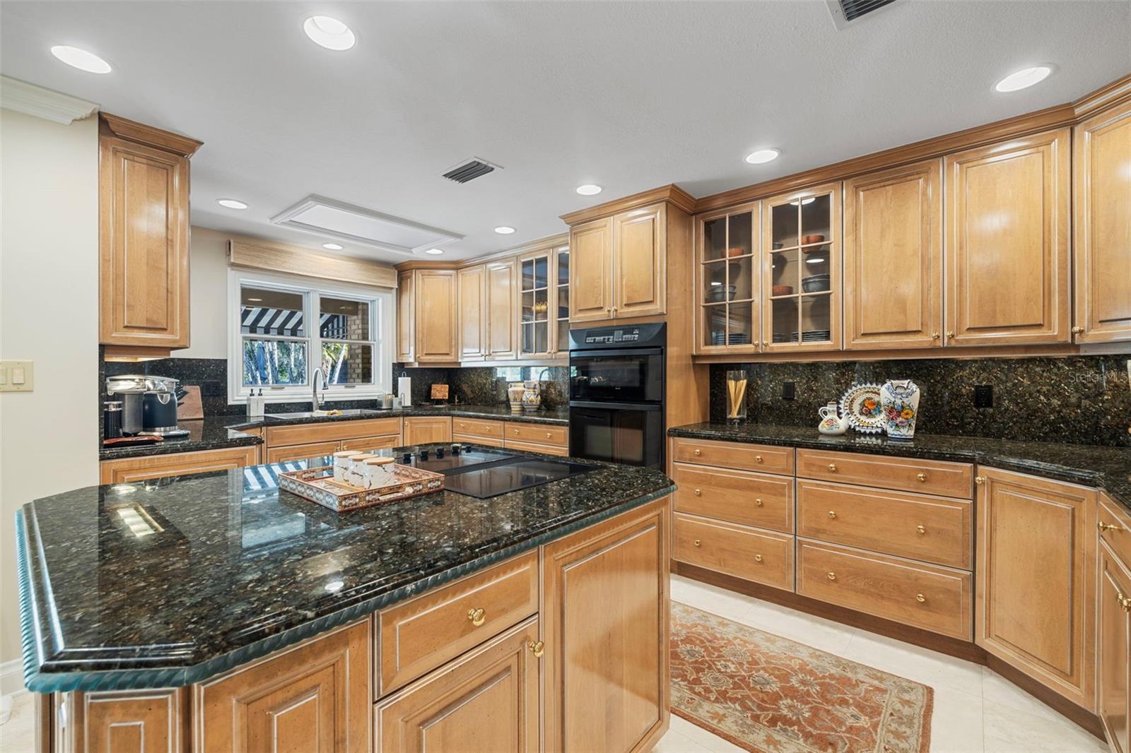 CHEVAL POLO & GOLF CL PHAS - Residential