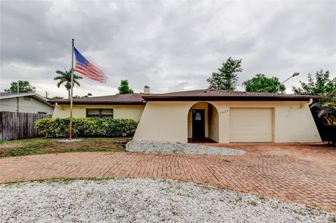 6409 41ST AVENUE N ST PETERSBURG FL 33709