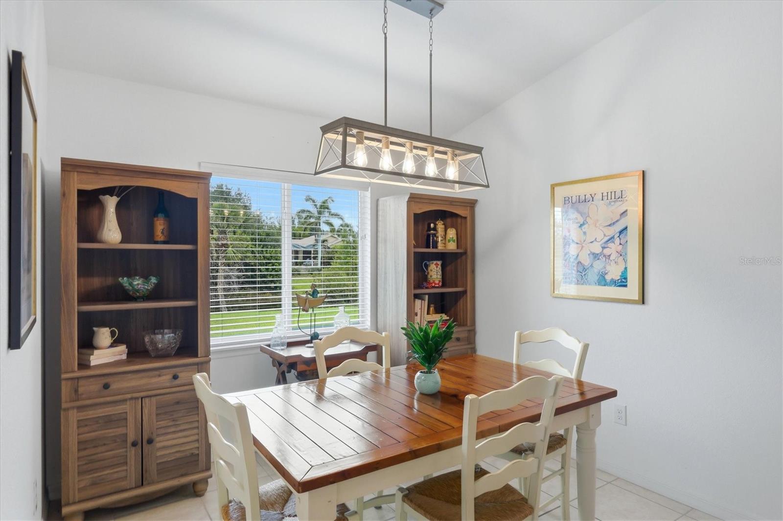 ROTONDA LAKES - Residential