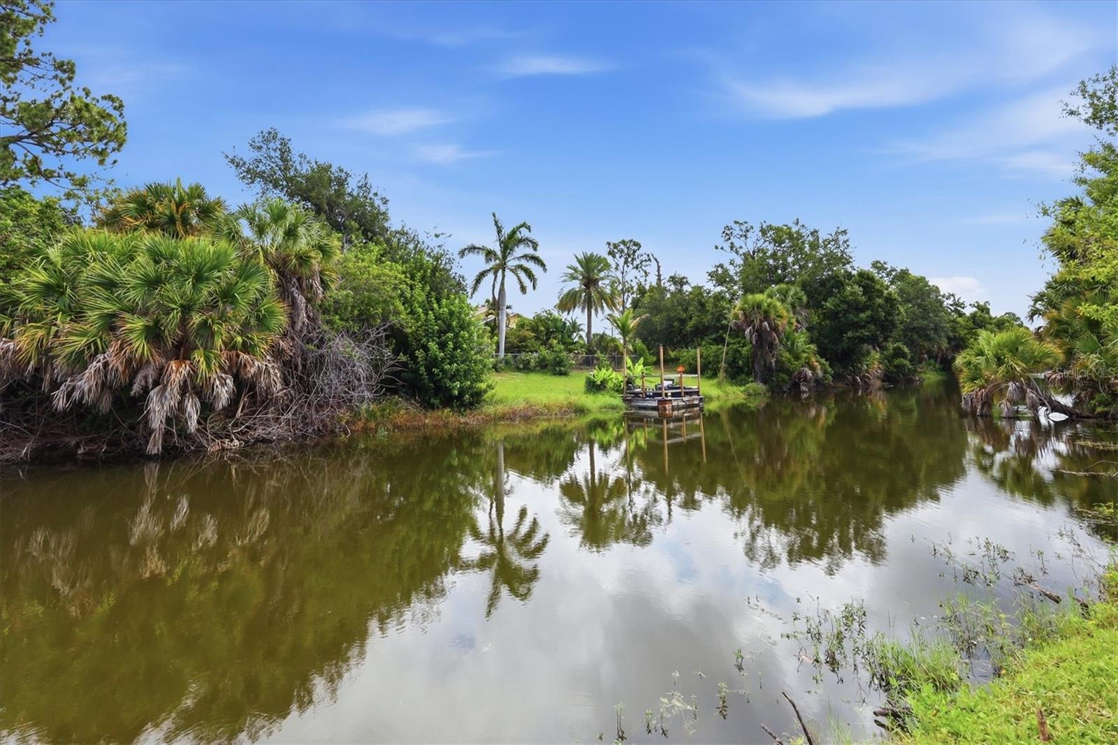 ROTONDA LAKES - Residential