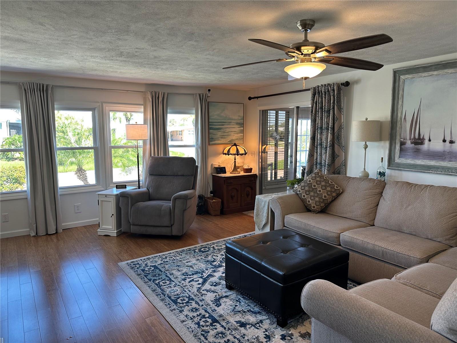 HARBOR ISLES II - Residential
