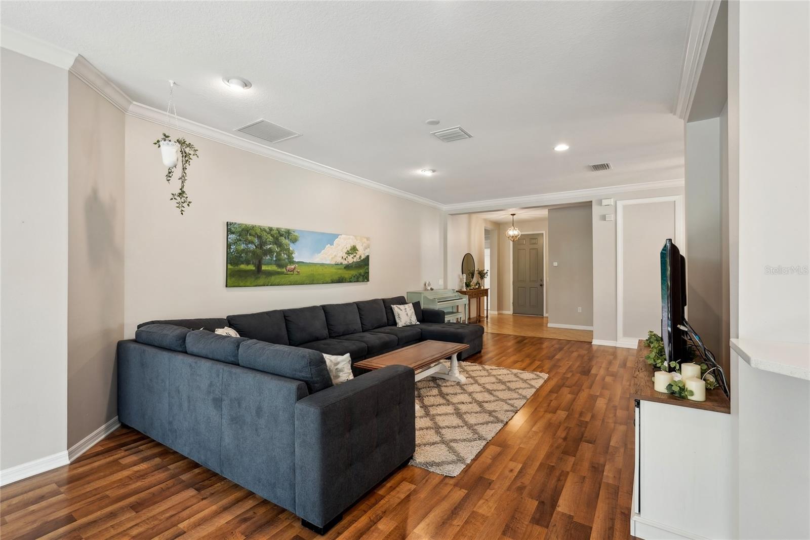 CENTRAL PARK PH B-1 - Residential