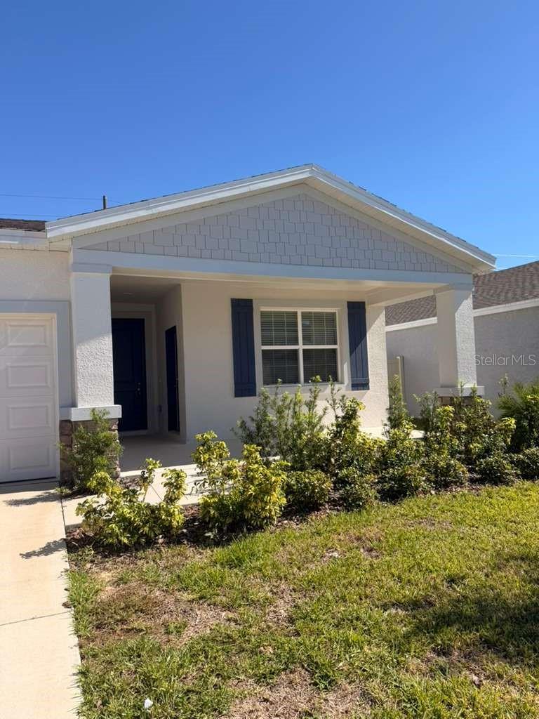 CASCADES PH 1A & 1B - Residential Lease