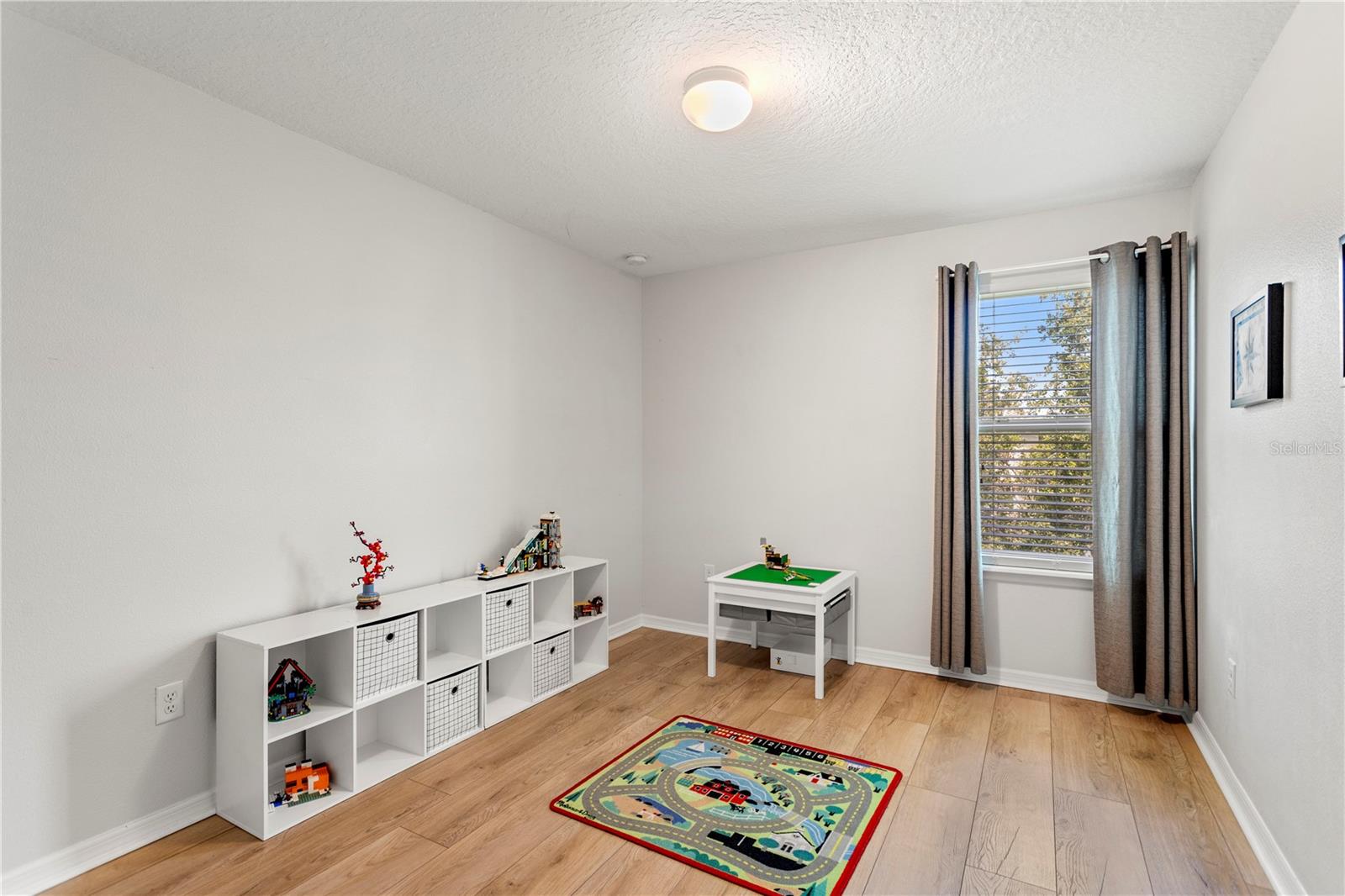 JOHNS LAKE POINTE A & S - Residential