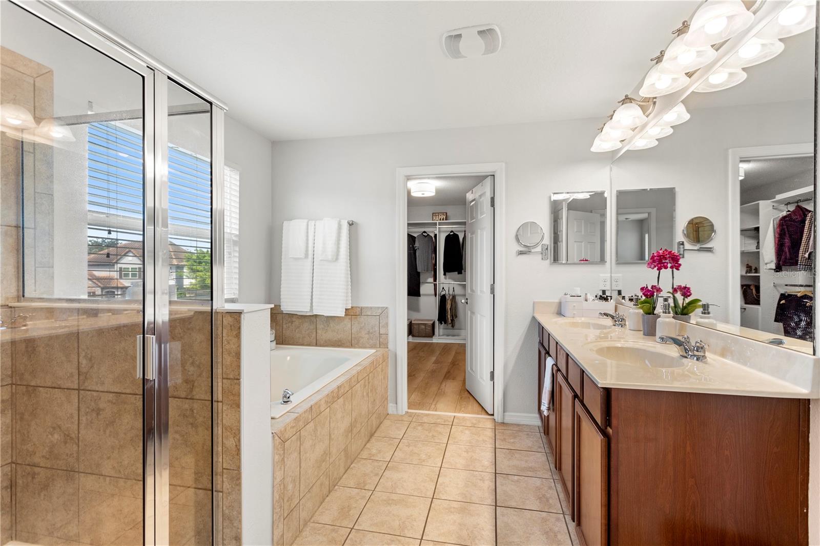 JOHNS LAKE POINTE A & S - Residential