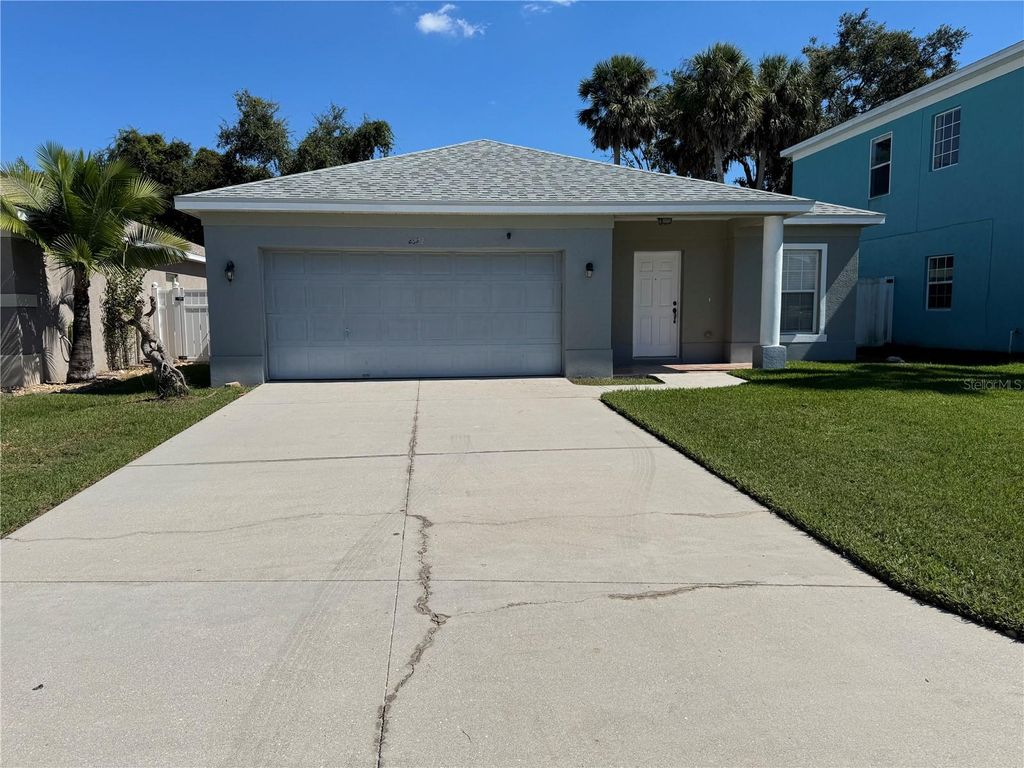 Photo of 2322 29th Avenue E, Palmetto, FL 34221 (MLS # A4668422)