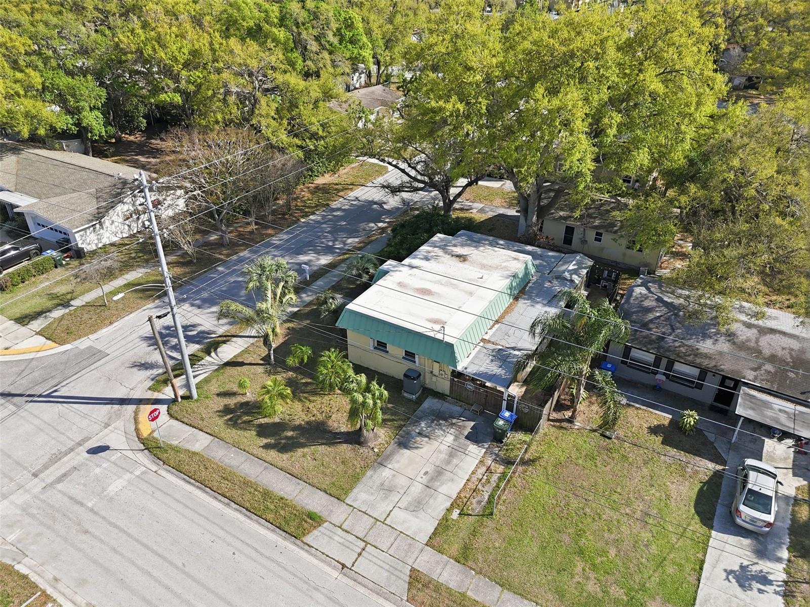 ROOSEVELT GROVES - Residential