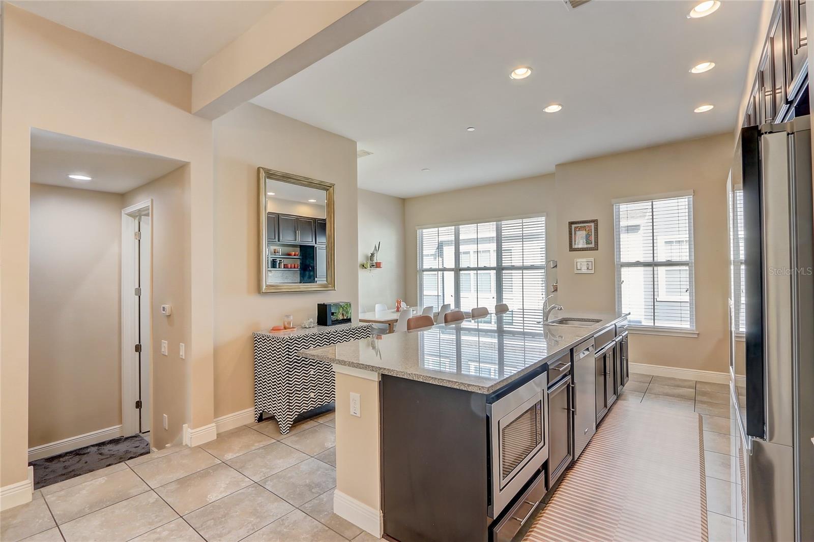 COPLEY SQUARE - Residential