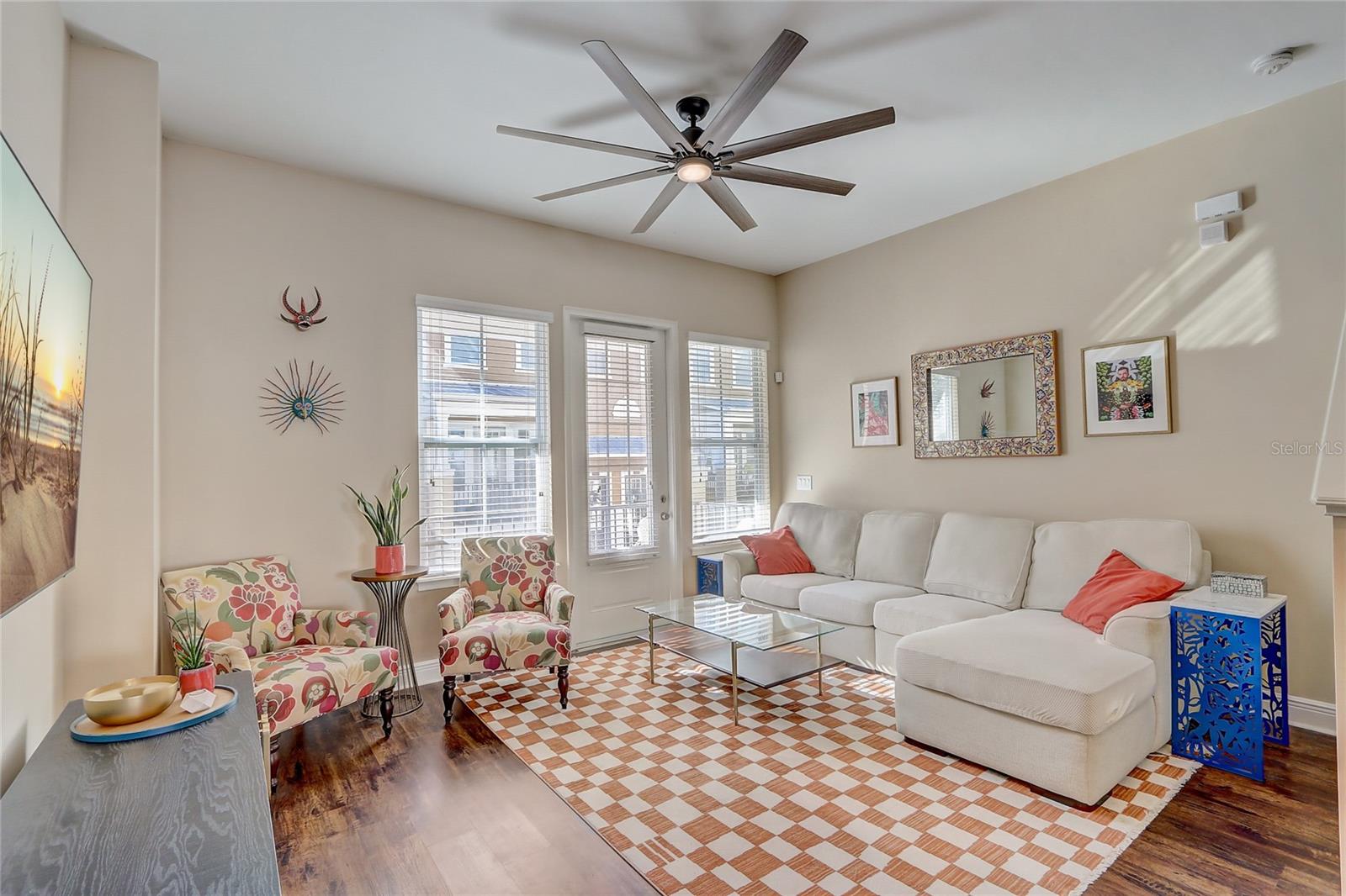 COPLEY SQUARE - Residential