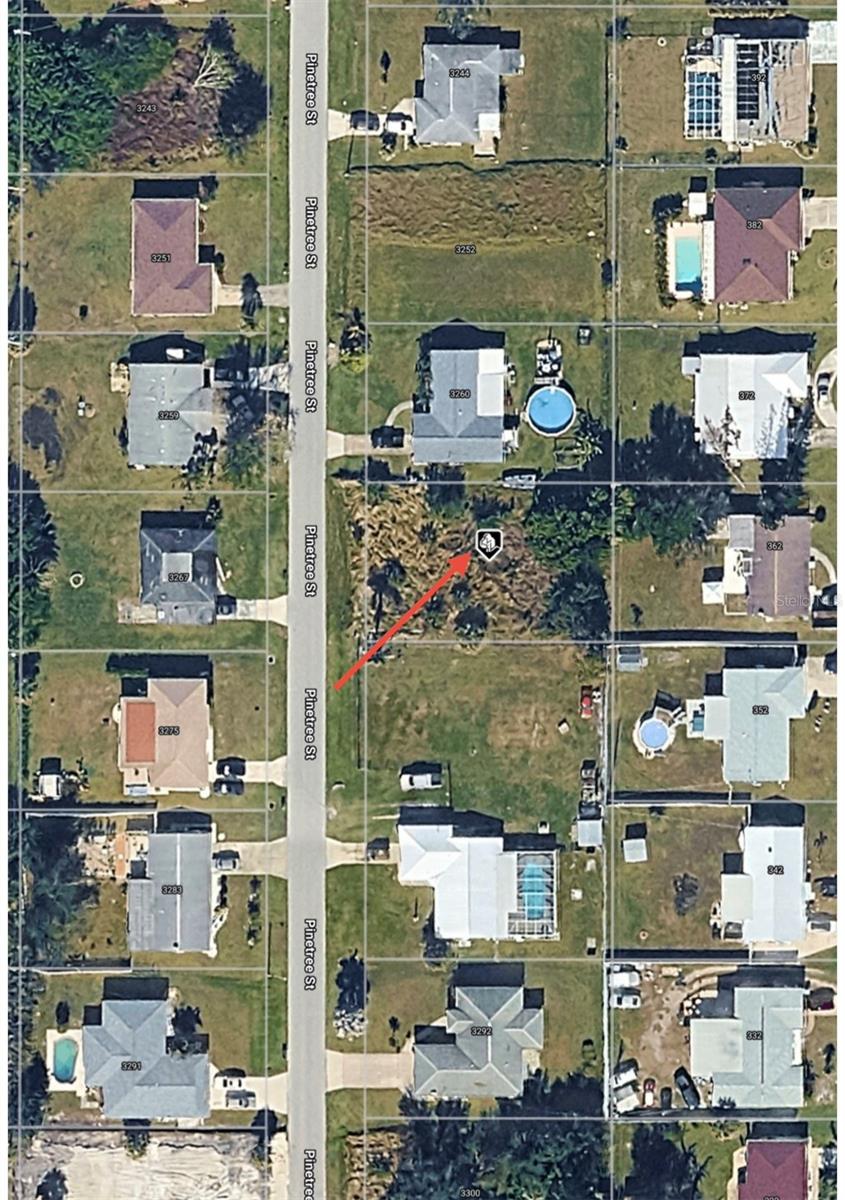 PORT CHARLOTTE SEC 005 - Land