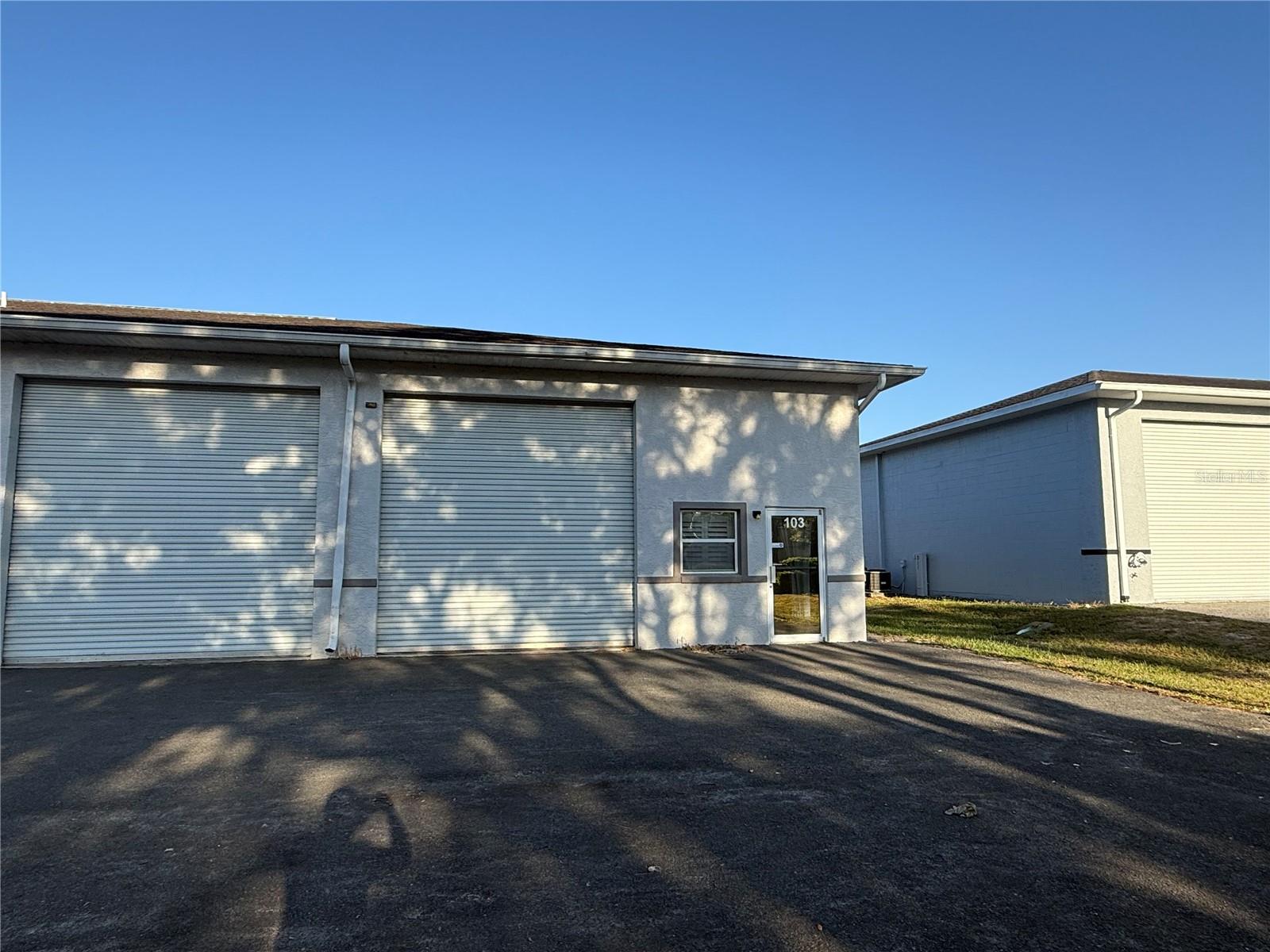 AIRPORT IND PARK - Commercial Lease