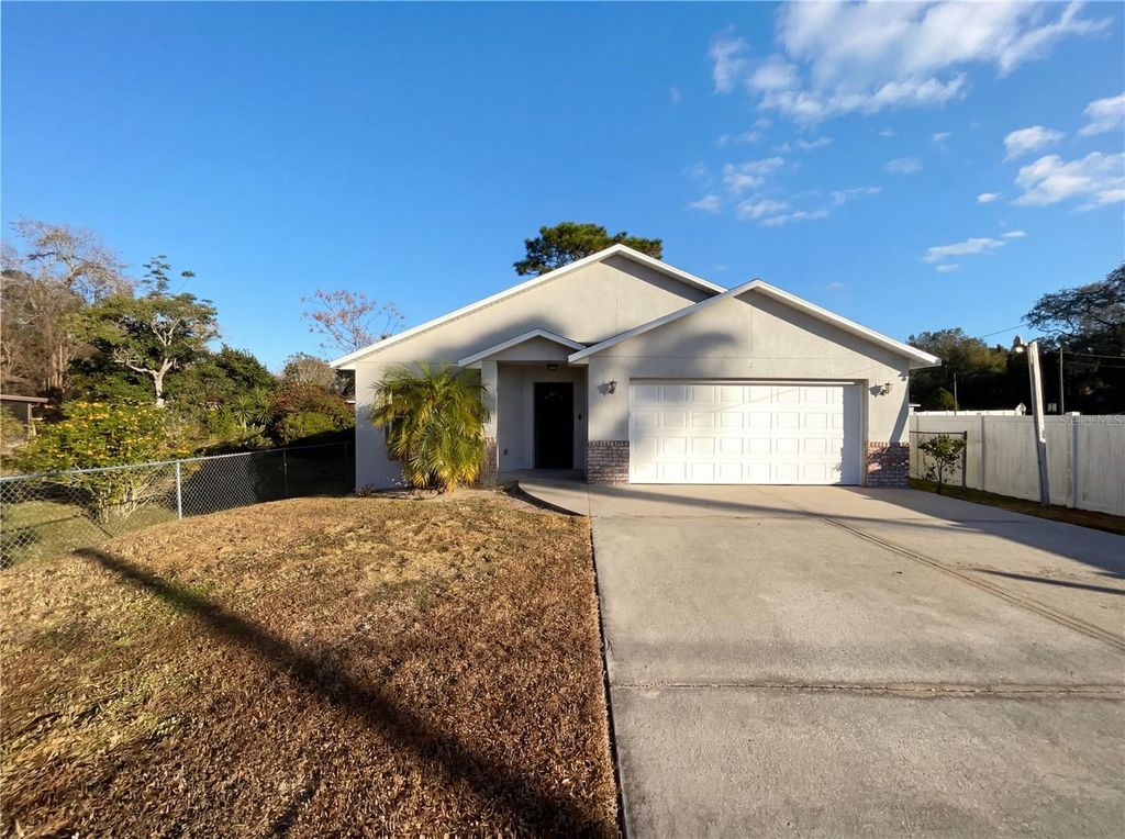 Photo of 3 W 18th Street, Apopka, FL 32703 (MLS # O6377092)
