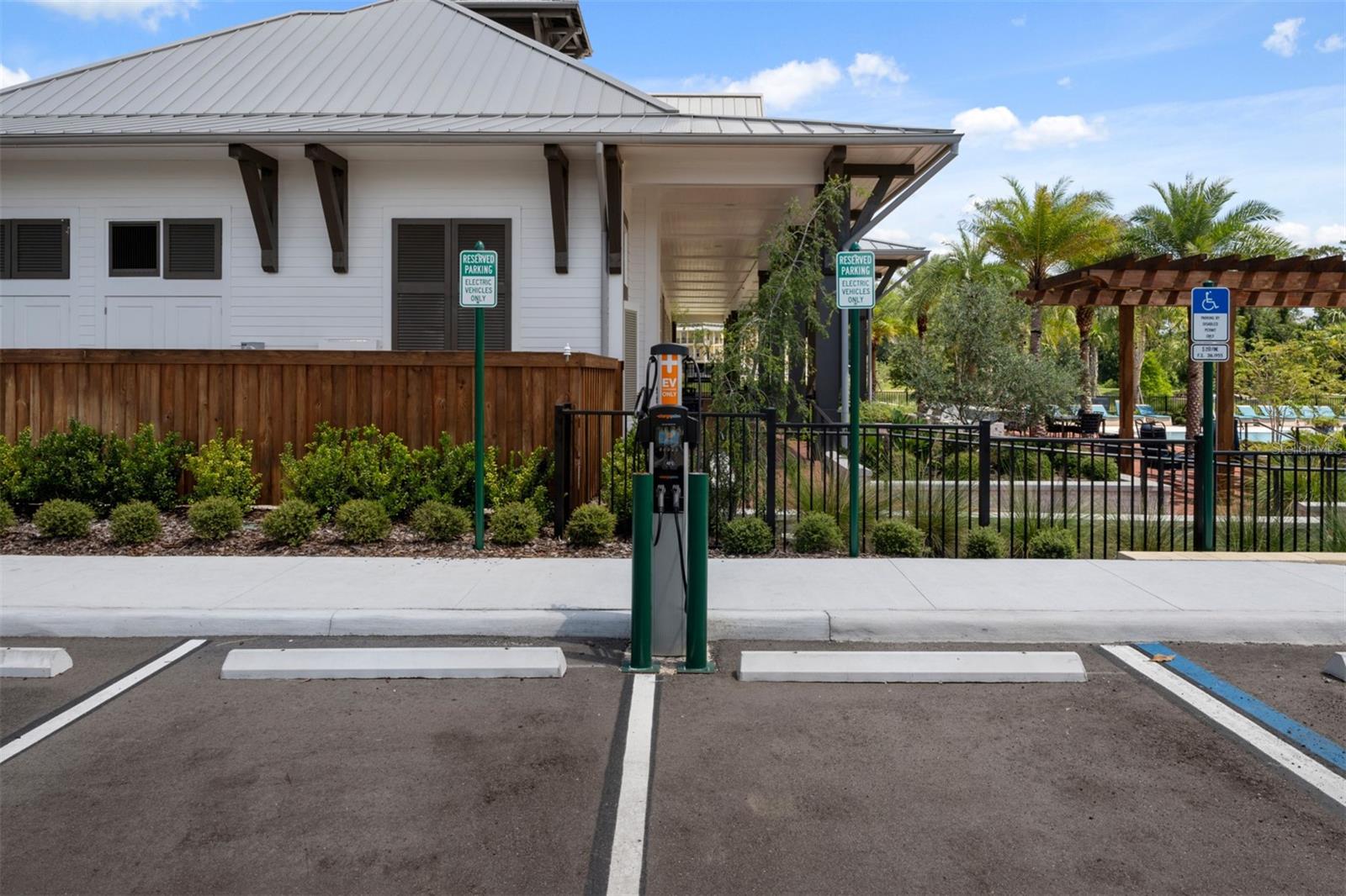 CELEBRATION ISLAND VILLAGE - Residential