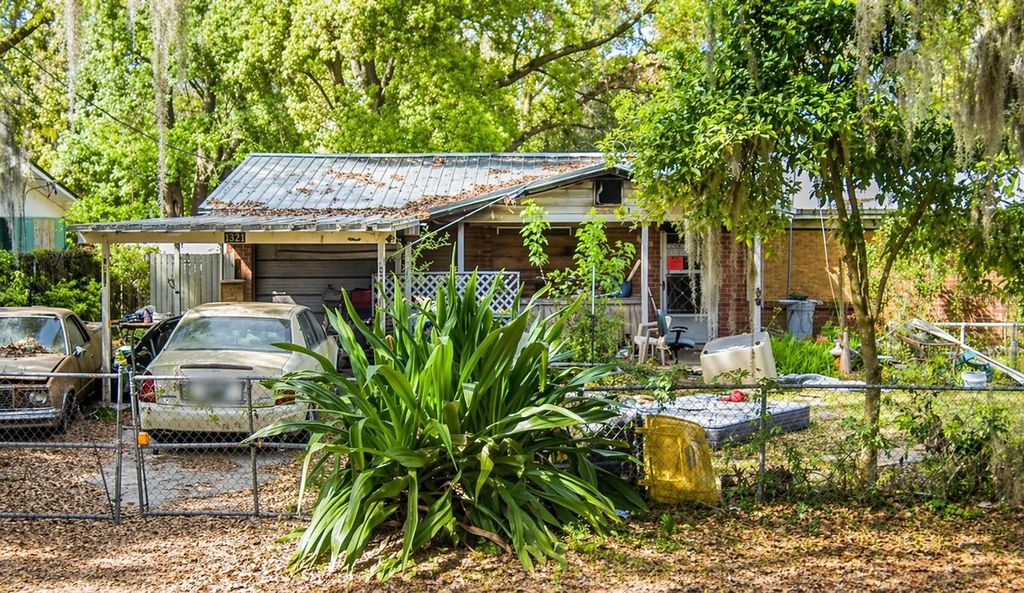 Photo of 8321 Old Plank Road, Jacksonville, FL 32220 (MLS # FC318040)