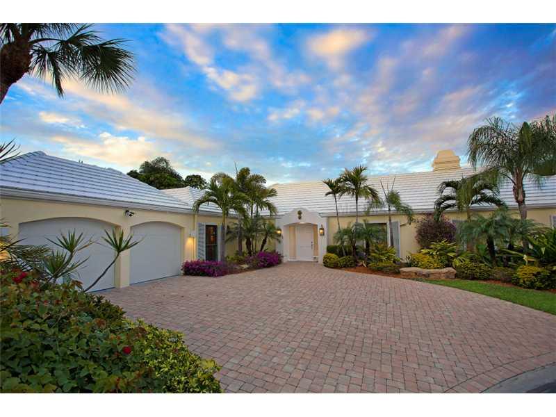 COUNTRY CLUB SHORES - Residential