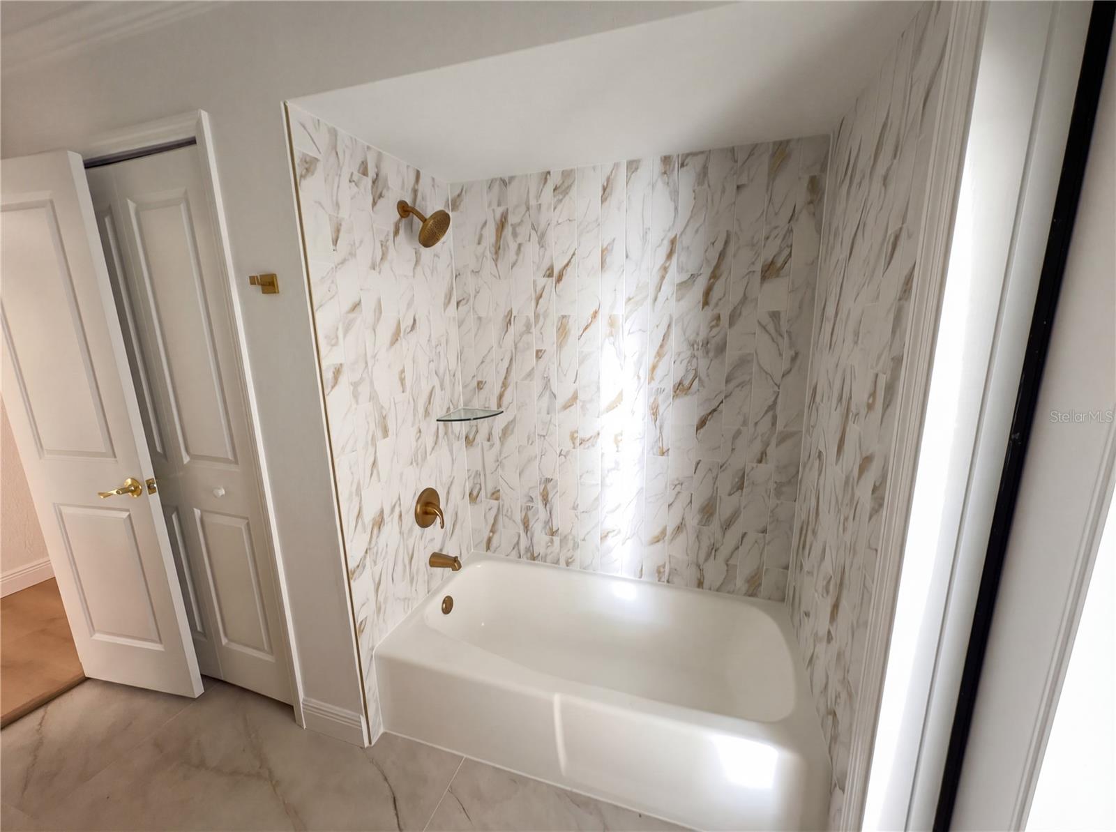 OAKLEIGH THIRD ADD - Residential