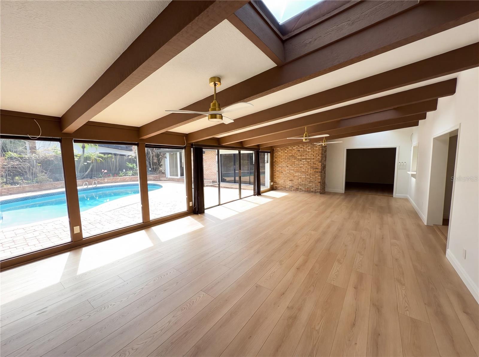 OAKLEIGH THIRD ADD - Residential