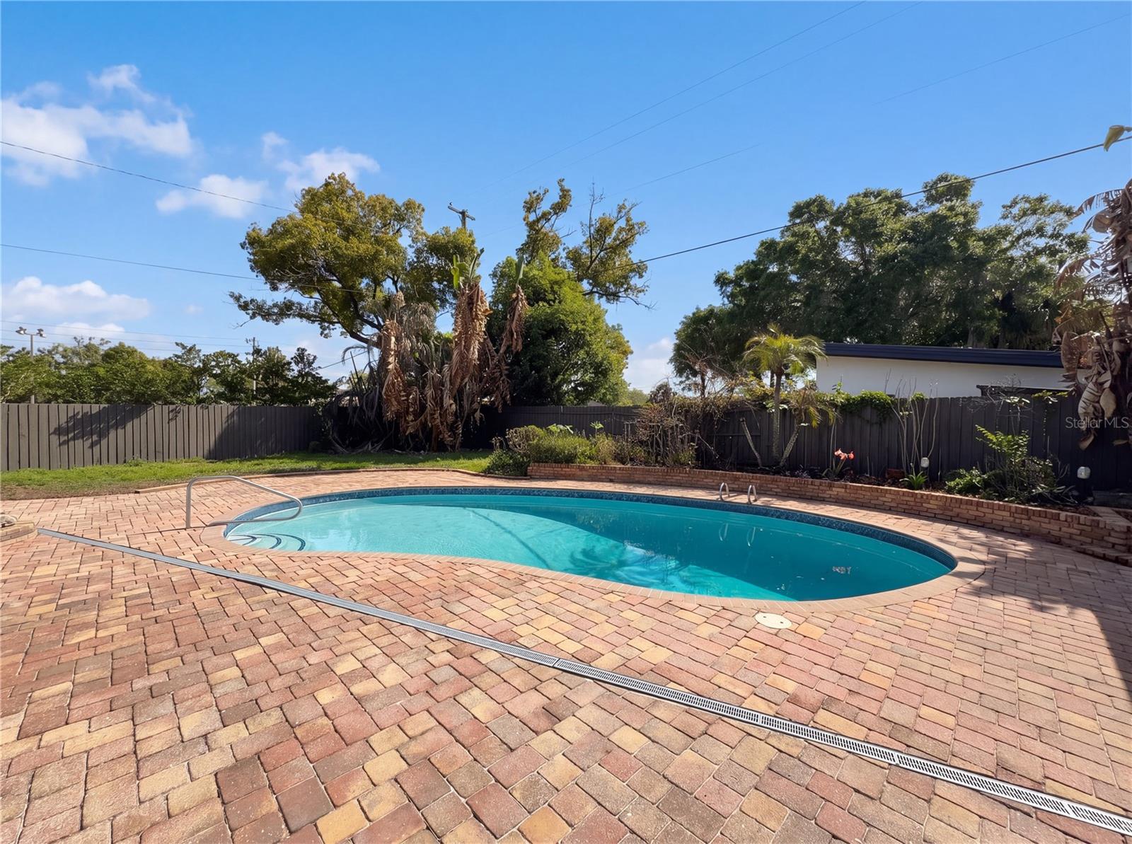 OAKLEIGH THIRD ADD - Residential