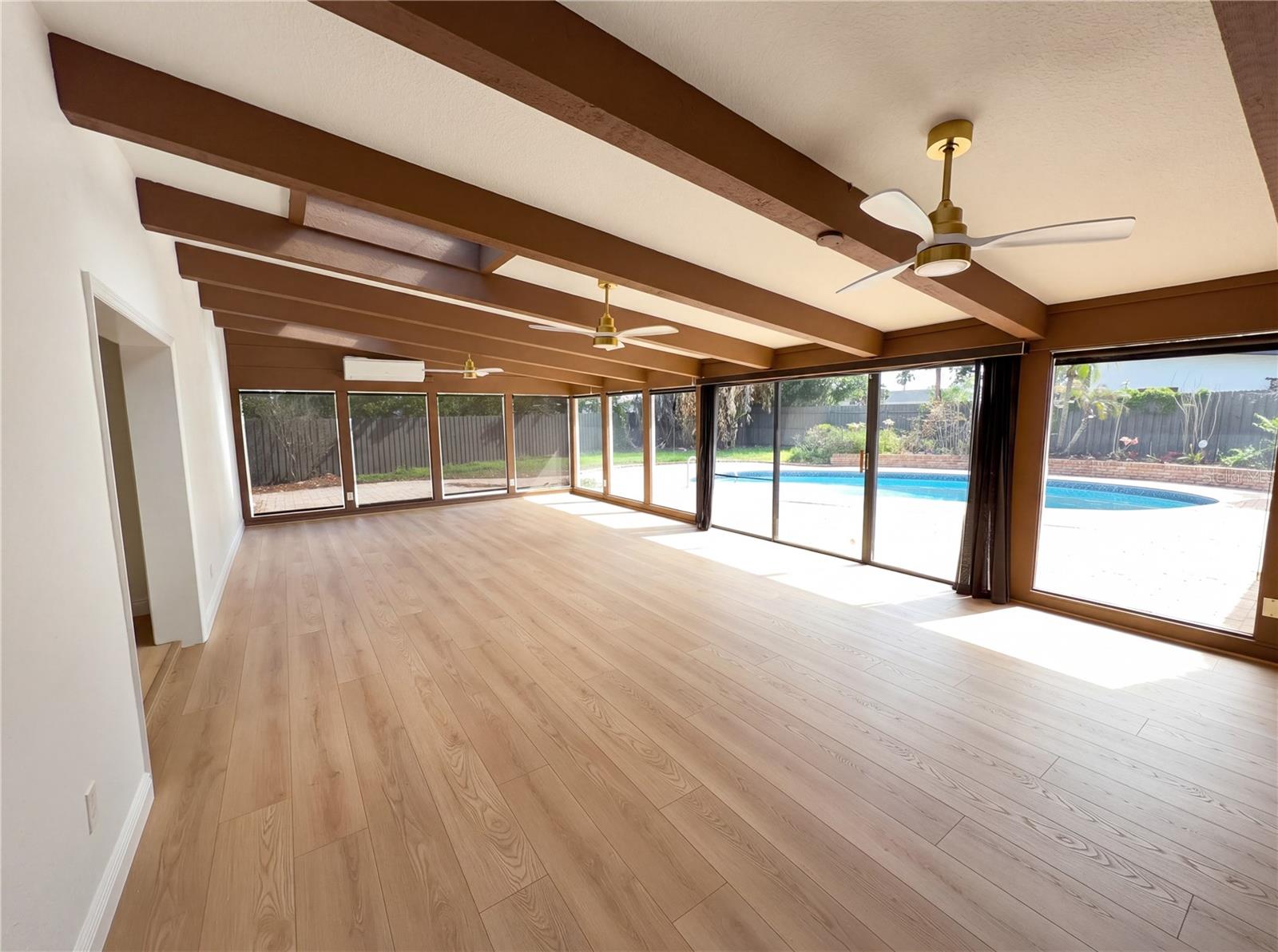 OAKLEIGH THIRD ADD - Residential