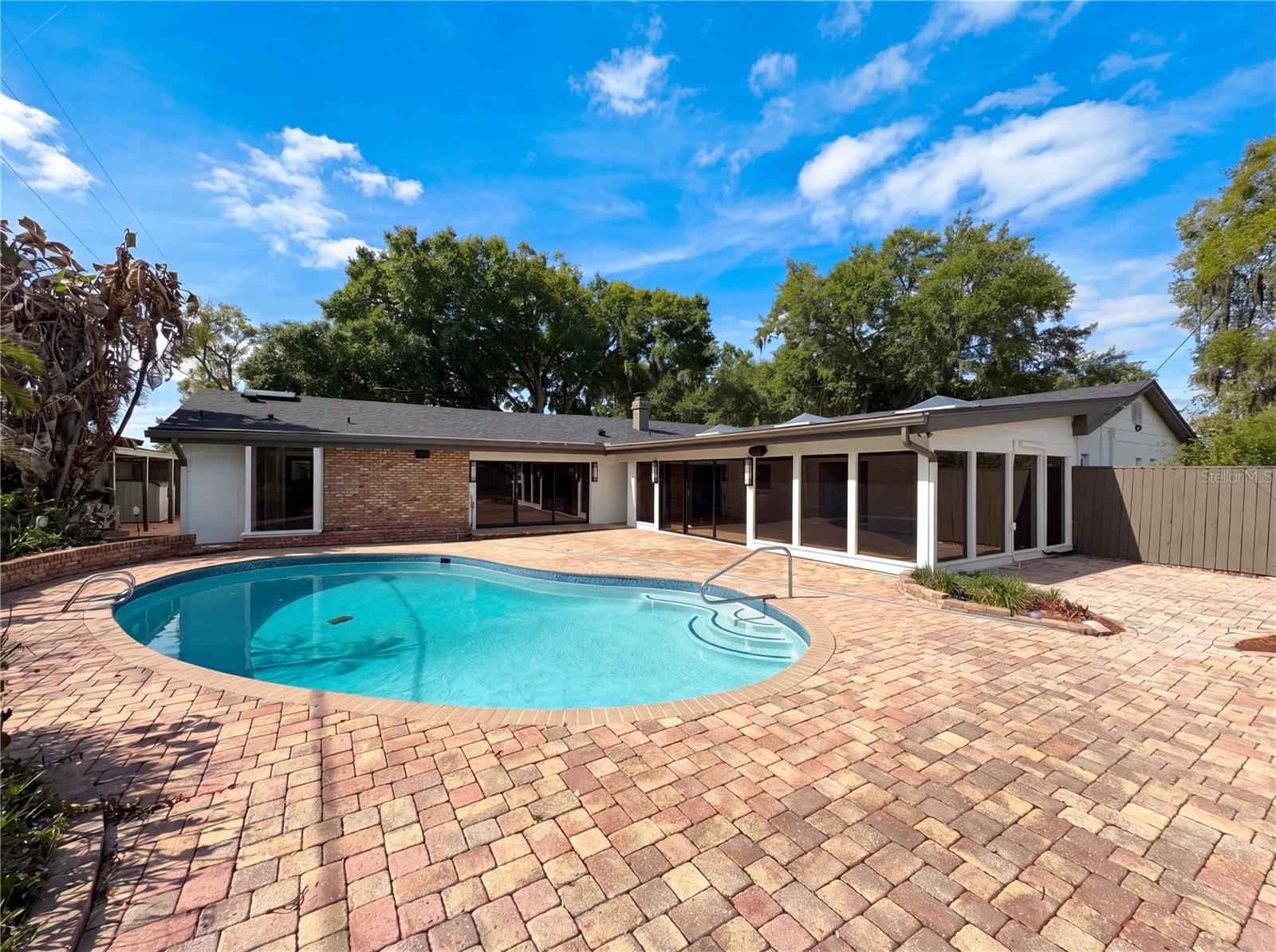 OAKLEIGH THIRD ADD - Residential