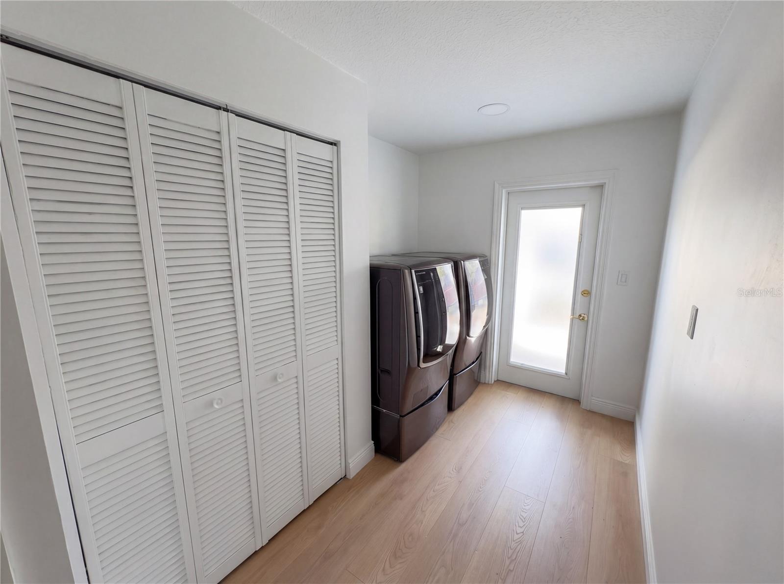 OAKLEIGH THIRD ADD - Residential