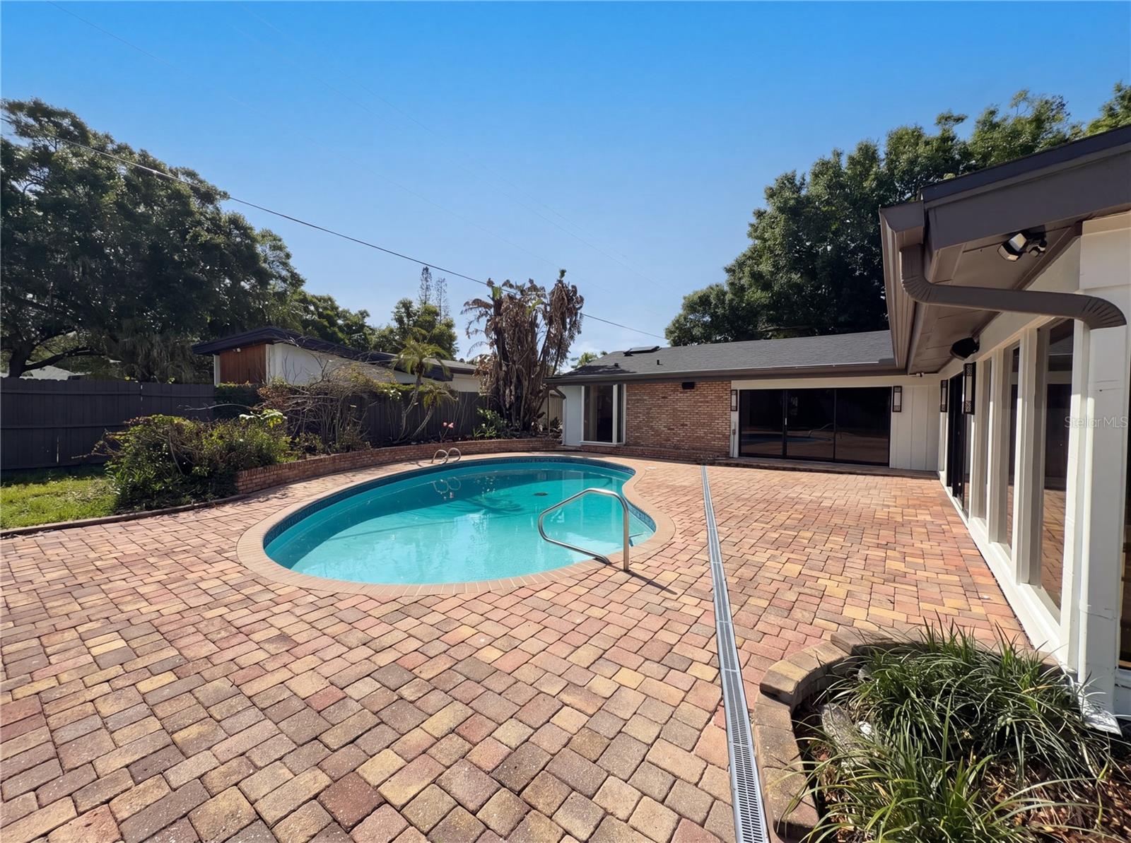 OAKLEIGH THIRD ADD - Residential