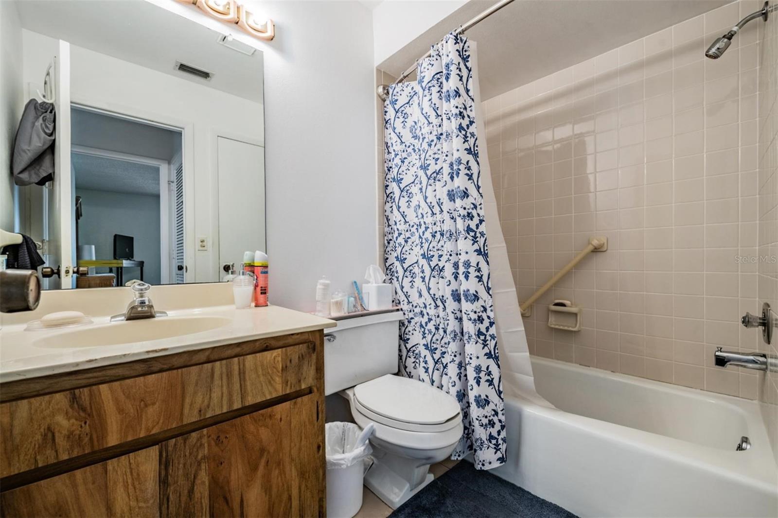 TARPON WOODS CONDO - Residential