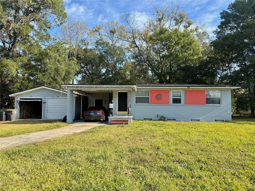 ?? Exceptional Value on a Massive Corner Lot with Versatile Workshop & Furnishings! ???

Discover a fantastic opportunity with this charming 3-bedroom, 1-bath block home, all on one level, located on a huge corner lot in the Cedar Hills area with NO HOA! This home is being sold FURNISHED, allowing the buyer to easily move in, or discard the contents if preferred.

Key Features Include:

Versatile Detached 2-Car Garage/Shop: A rare, oversized 24'x20' detached building currently set up as a workshop, but it can be easily transferred back to a conventional 2-car garage, offering maximum flexibility for a mechanic, hobbyist, or simply extra storage.

Original Hardwood Floors: Beautiful, restored original hardwood floors run throughout the main living areas and bedrooms, complementing the smooth ceilings.

Recent Updates: Enjoy peace of mind with a NEW ROOF in 2023 and an updated bathroom.

Great Outdoor Space: The generous 0.33-acre lot provides ample room for parking all your toys (boat, RV, etc.), plus a private, covered back porch/patio for relaxing.

Additional Storage: Includes a carport and a separate storage shed in the private backyard.

This home is perfect for those seeking a single-family residence with immense potential, substantial yard space, a valuable outbuilding, and the convenience of being fully furnished upon request. Located in the popular Oak Hill subdivision.

Bring your best offer and make this your new home!