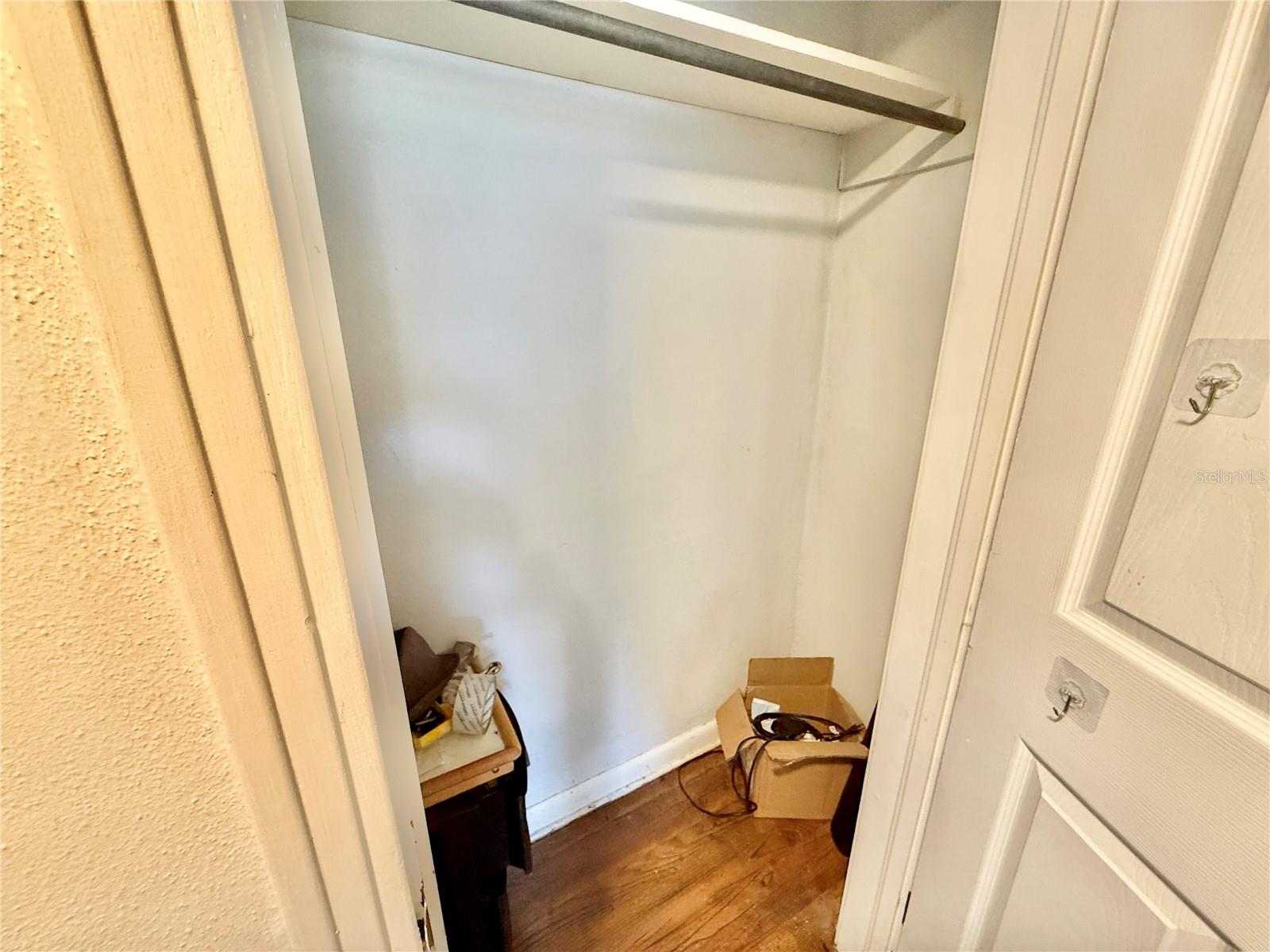 OAK HILL - Residential