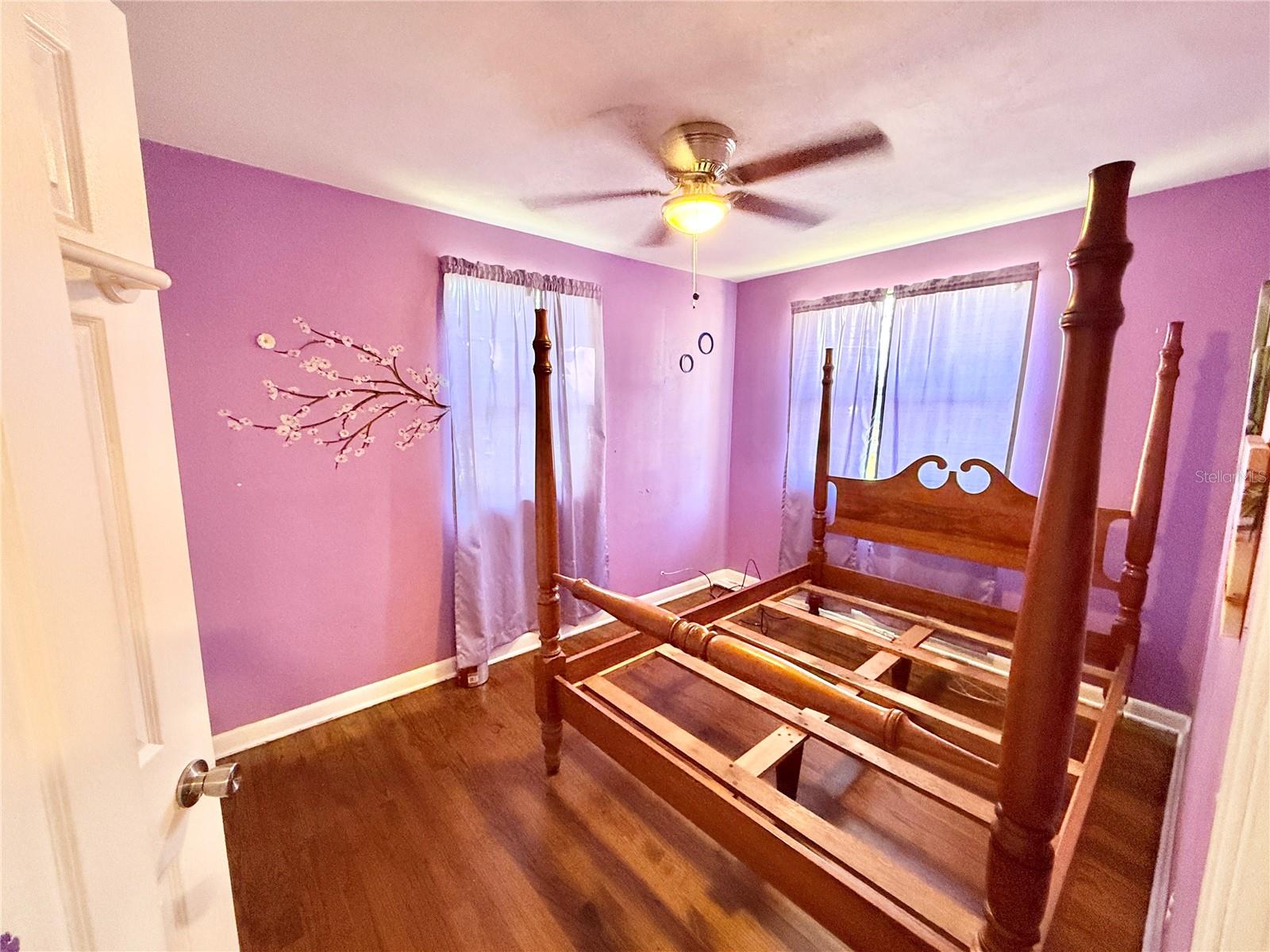 OAK HILL - Residential