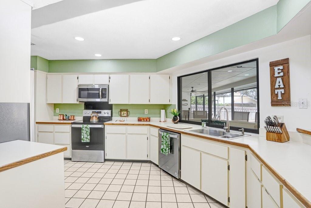 HICKORY HILL - Residential