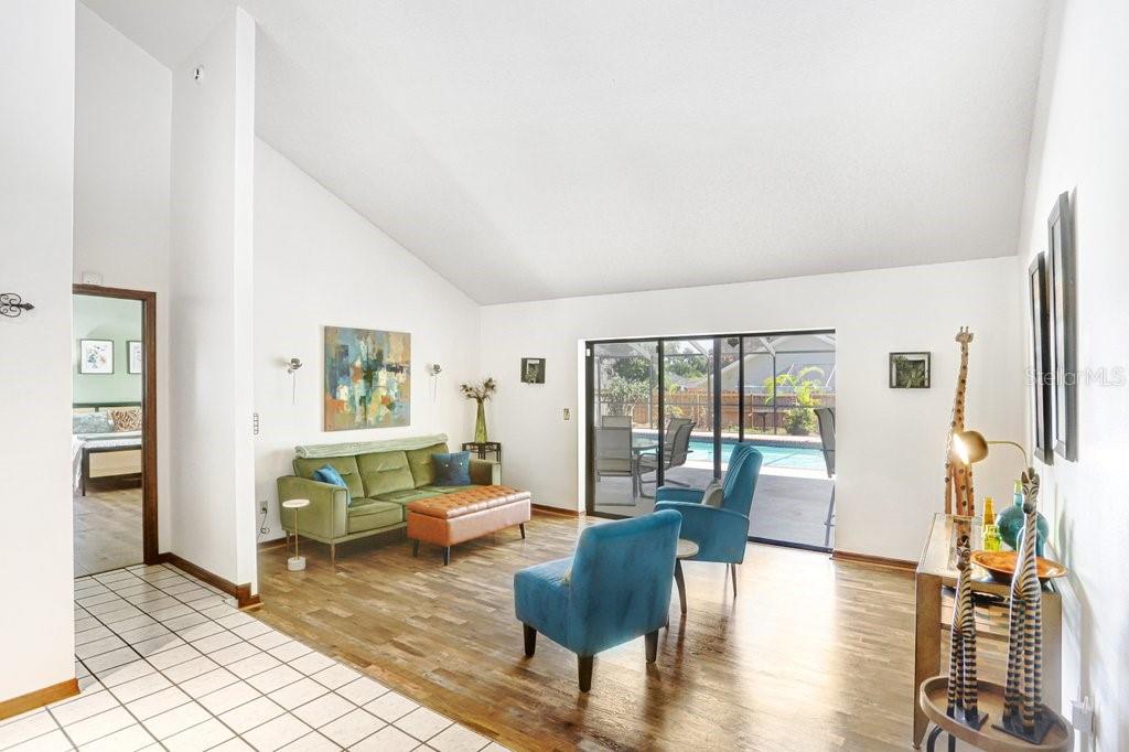 HICKORY HILL - Residential
