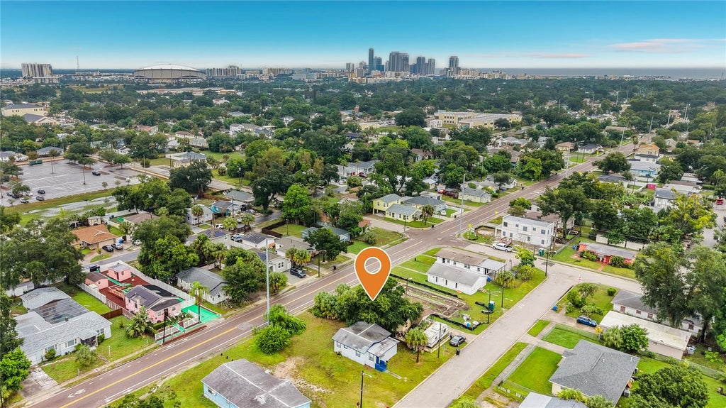 Photo of 2135 Oakley Avenue S, St Petersburg, FL 33712 (MLS # TB8556992)