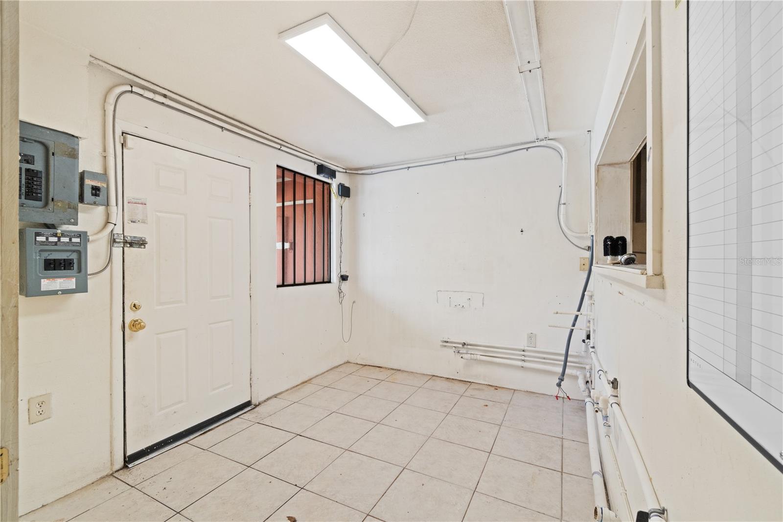 TIOTIE BEACH ESTATES - Commercial Sale